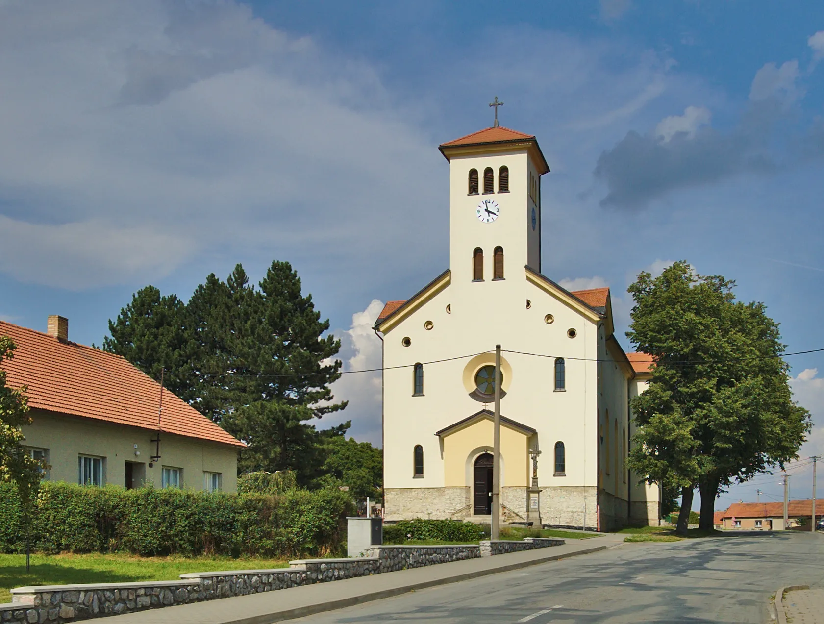 Photo showing: Kostel svatých Cyrila a Metoděje, Molenburk, Vysočany, okres Blansko