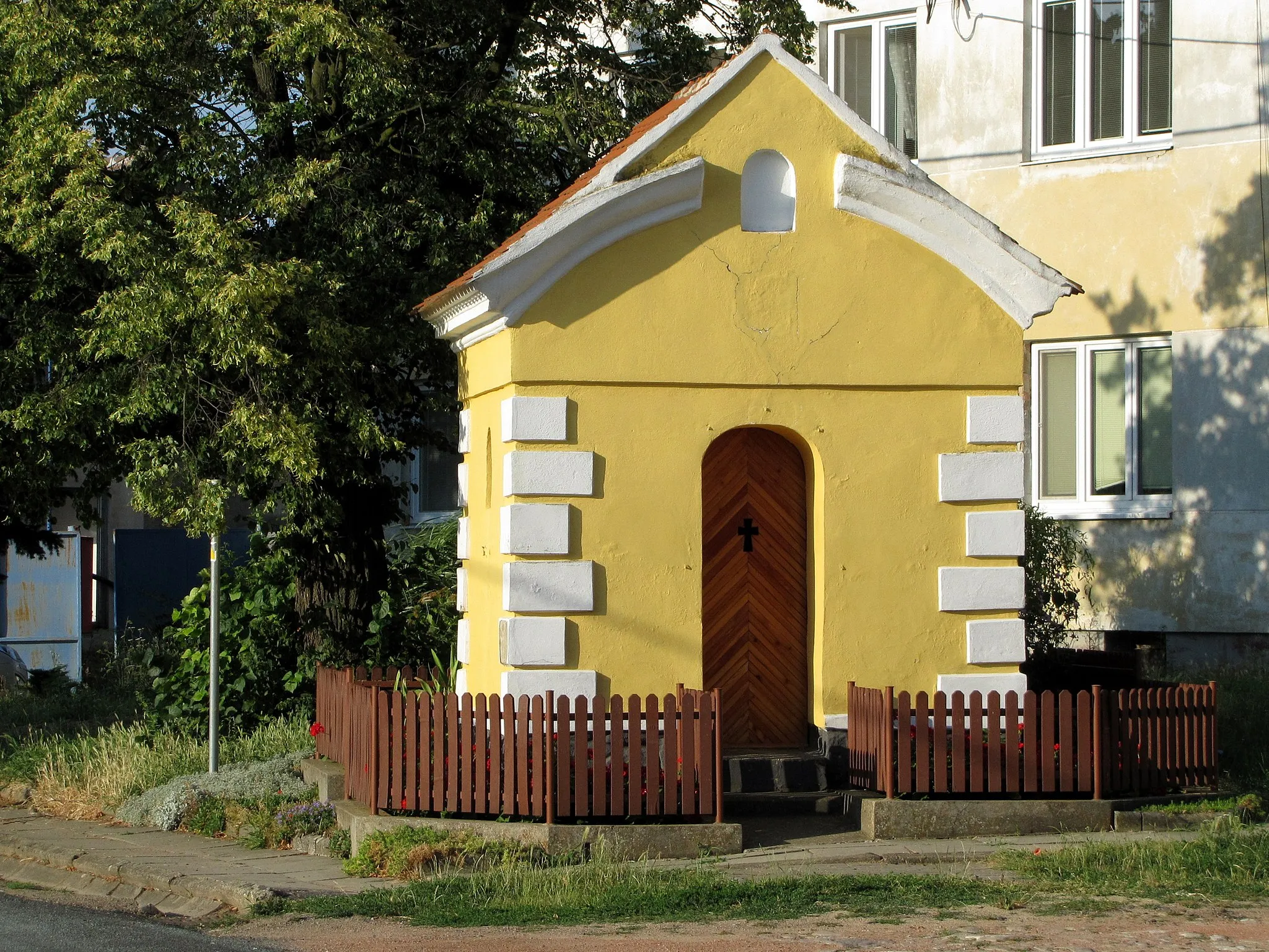 Photo showing: Kaple v Čeložnicích