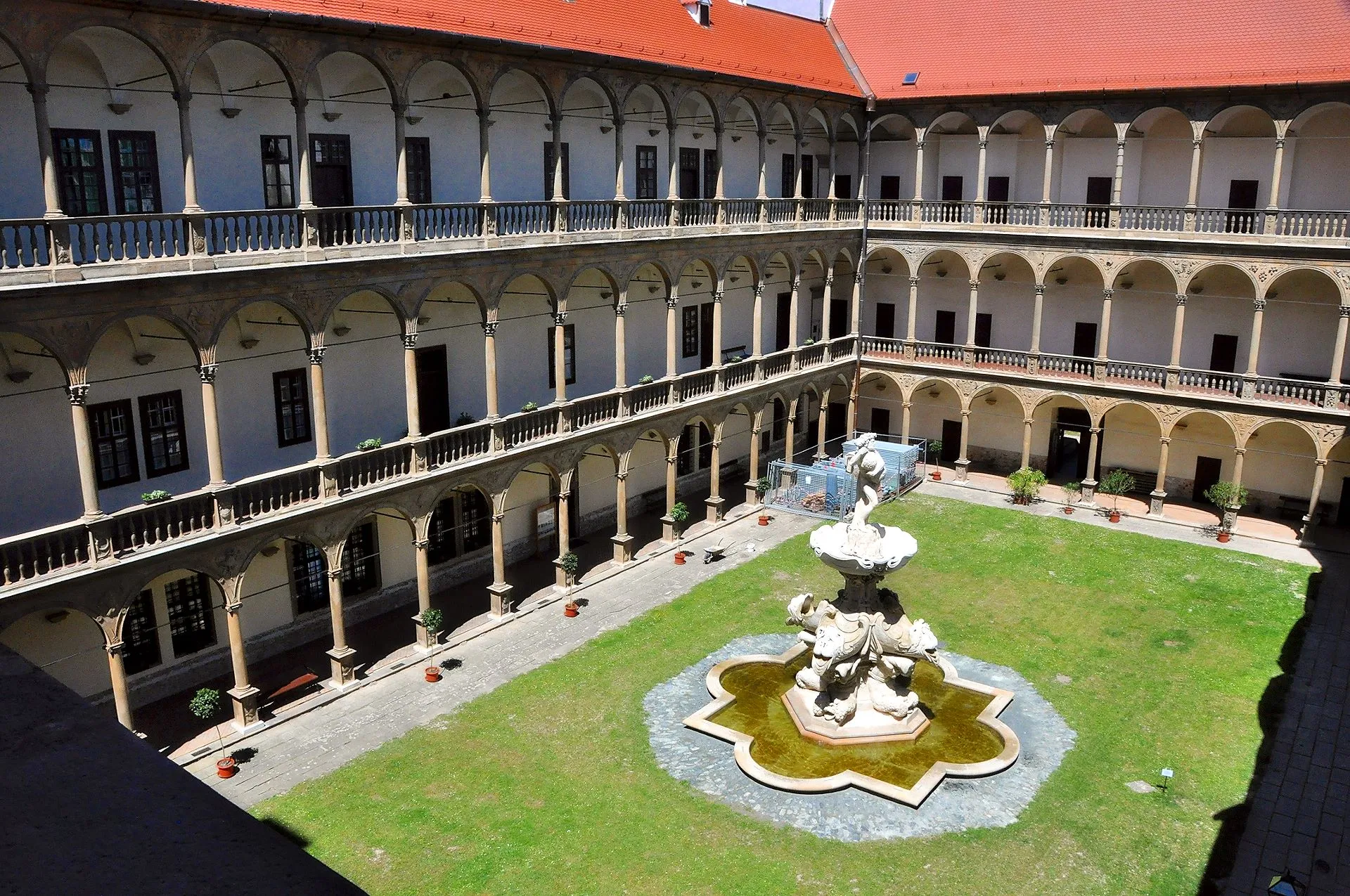 Photo showing: Schloss Bucovice