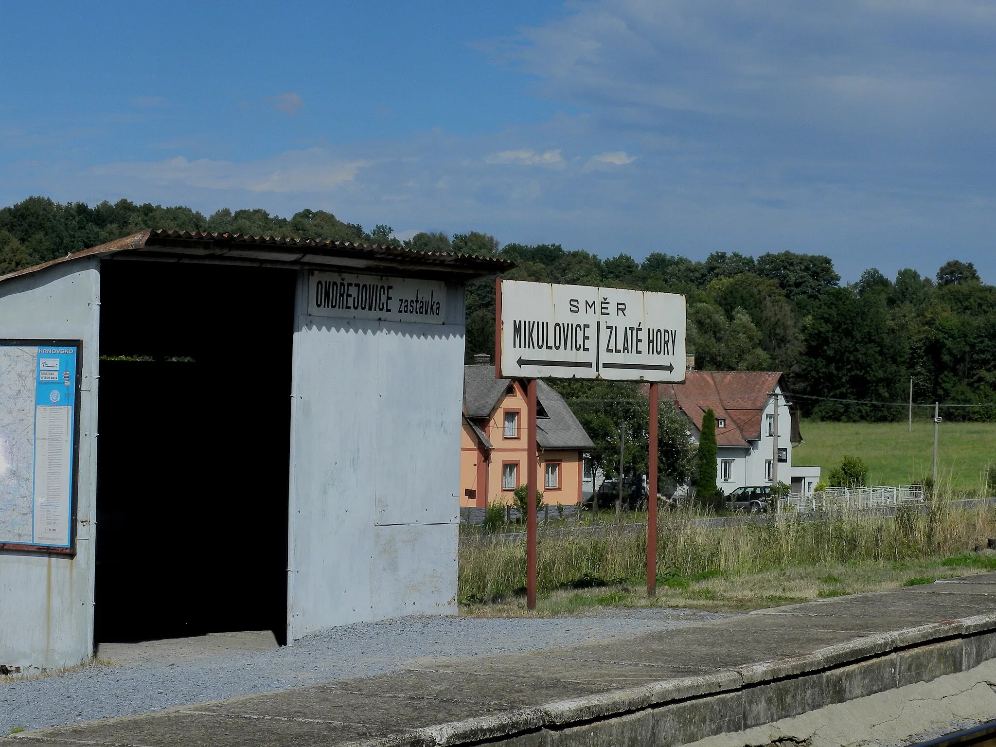 Photo showing: Ondřejovice-Hanušovice