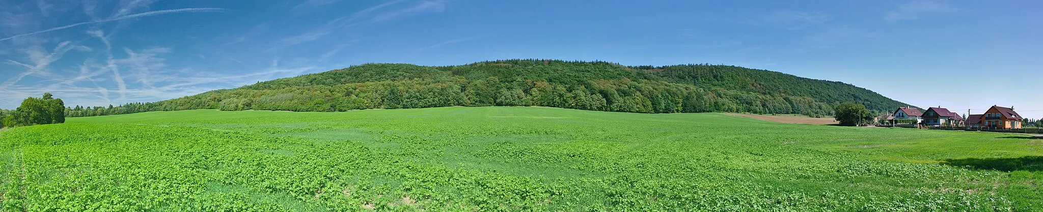 Photo showing: Panoramatický pohled na přírodní park Velký Kosíř, okres Prostějov
