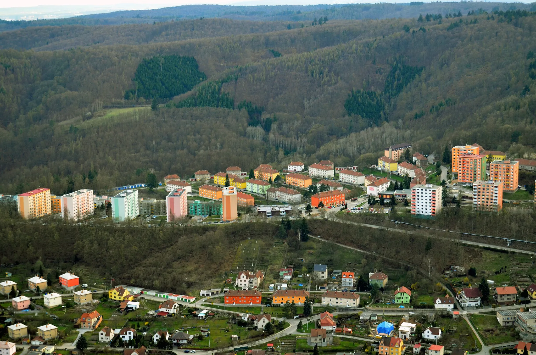 Photo showing: Pohled na Ptačinu z Alexandrovy rozhledny