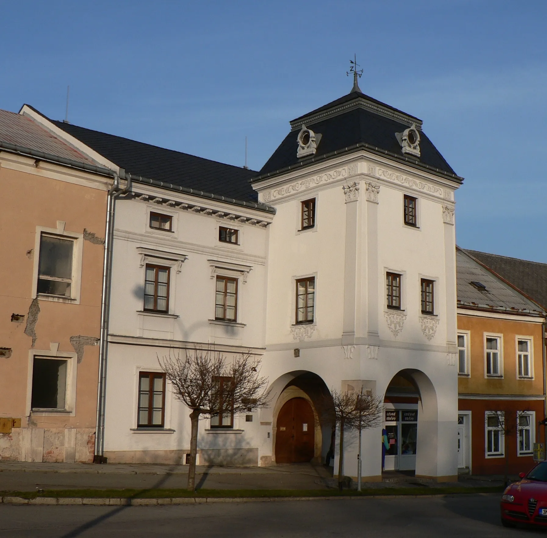 Photo showing: Renesanční dům, Masarykovo náměstí 15/14, Žižkova 12/1, dnes muzeum.
