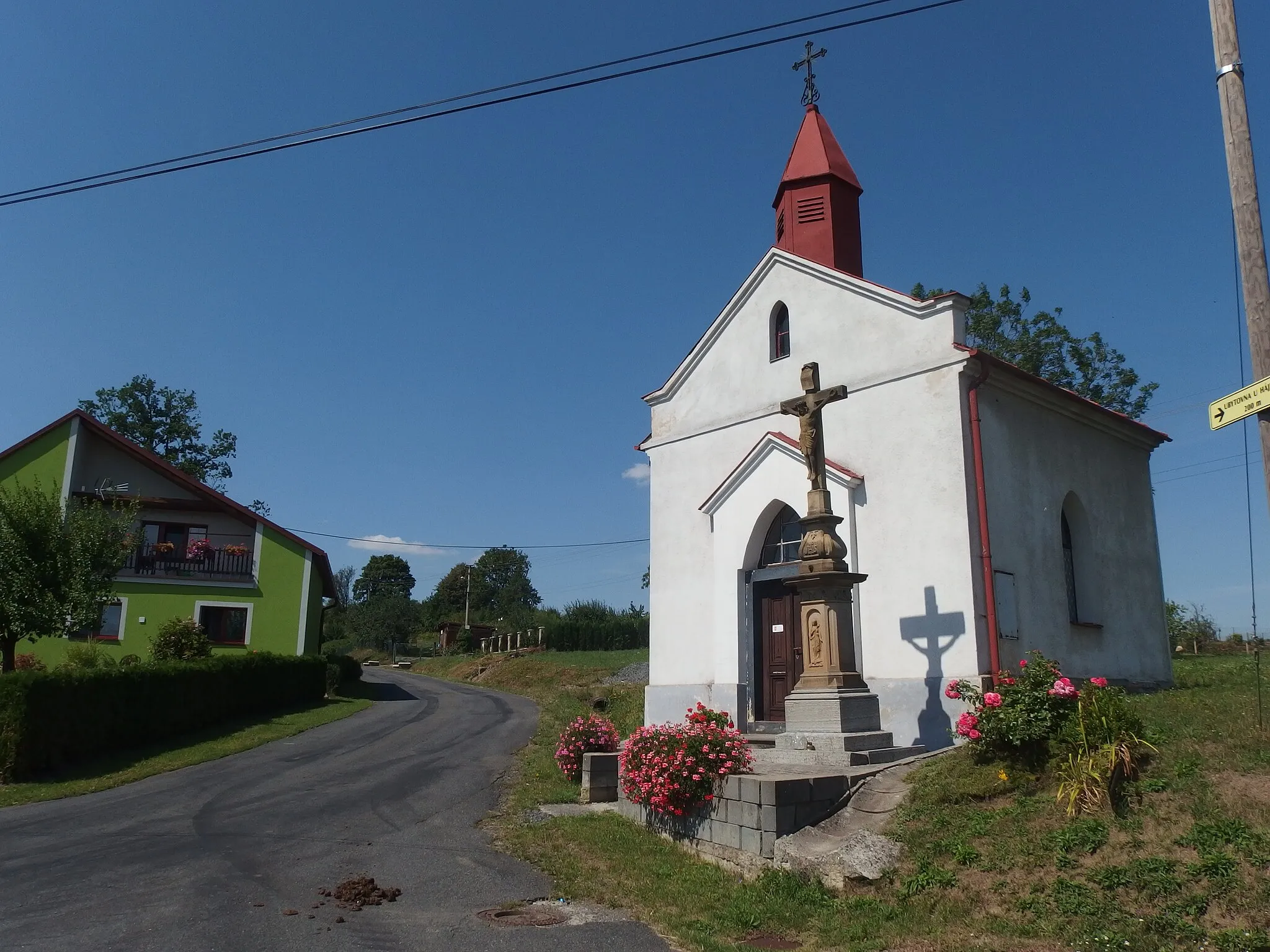Photo showing: Hustopeče nad Bečvou, Přerov District, Czech Republic, part Hranické Loučky. Chapel of Our Lady of Sorrows.