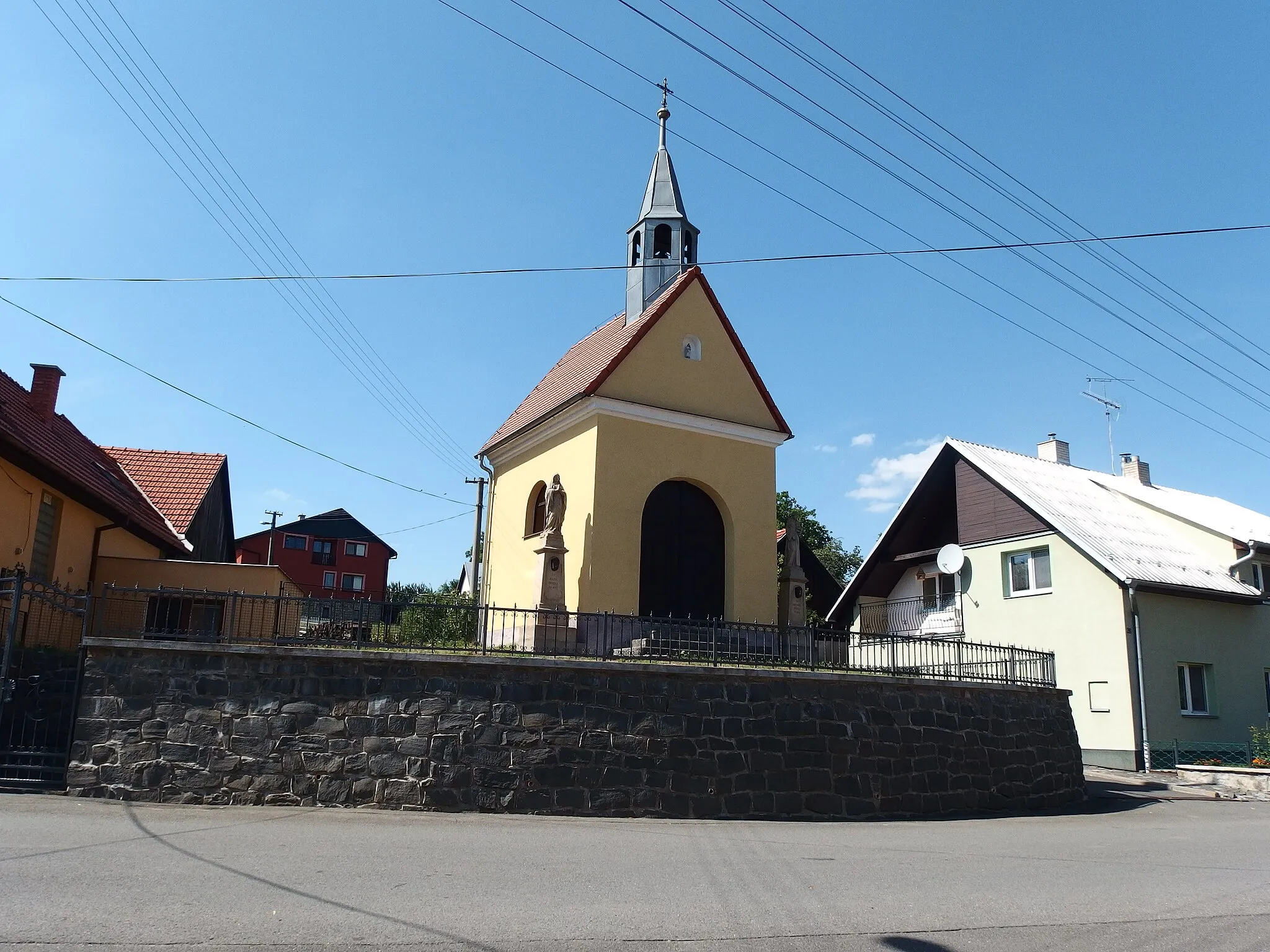 Photo showing: Černotín, Přerov District, Czech Republic, part Hluzov.