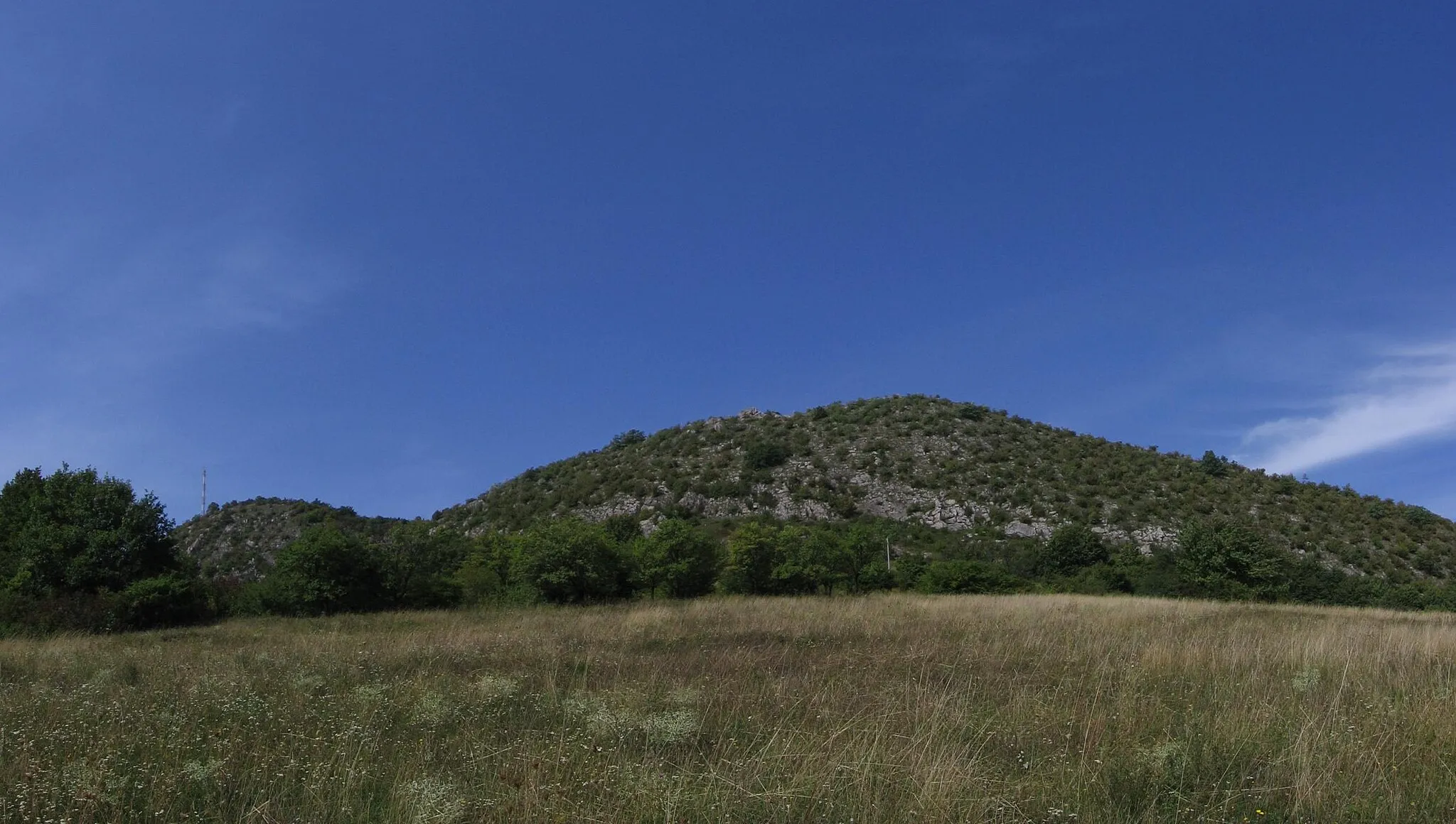 Photo showing: Krasín Klippe (516 m), Biele Karpaty, Trenčín district, Western Slovakia