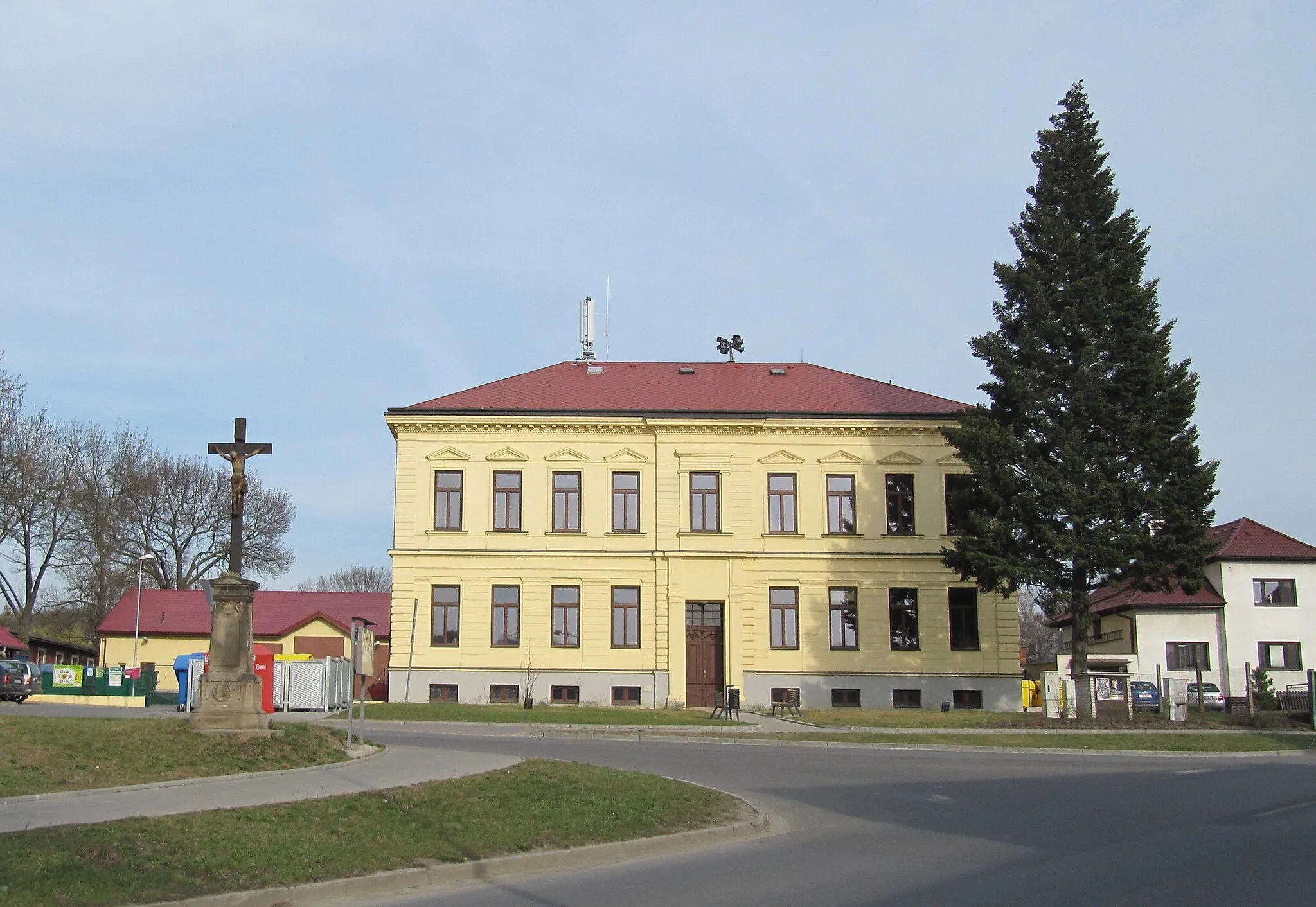 Photo showing: Napajedla in Zlín District, Czech Republic. Former school of economic.