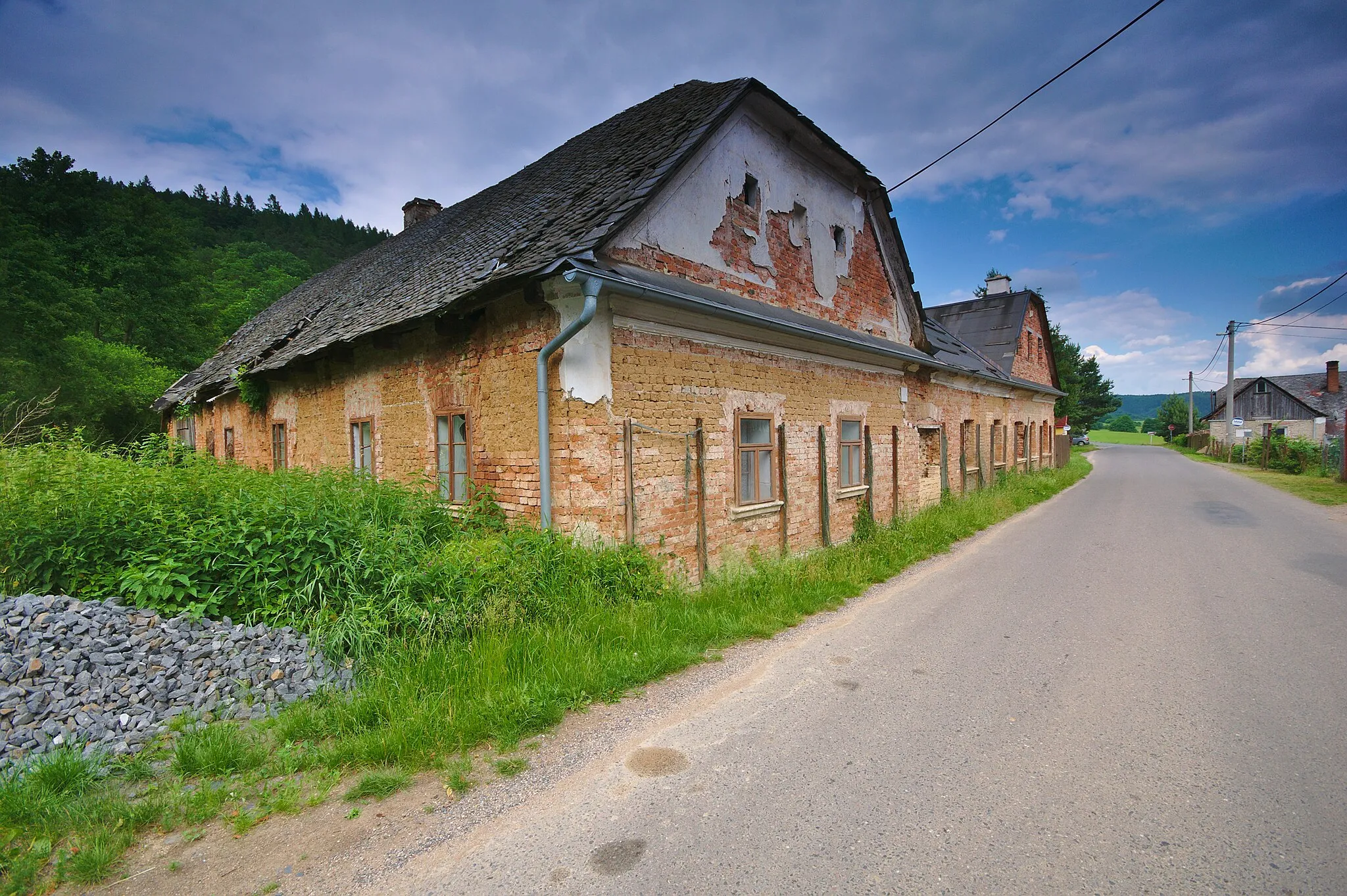 Photo showing: Hospodářské stavení, Hraničky, Vranová, Vranová Lhota, okres Svitavy