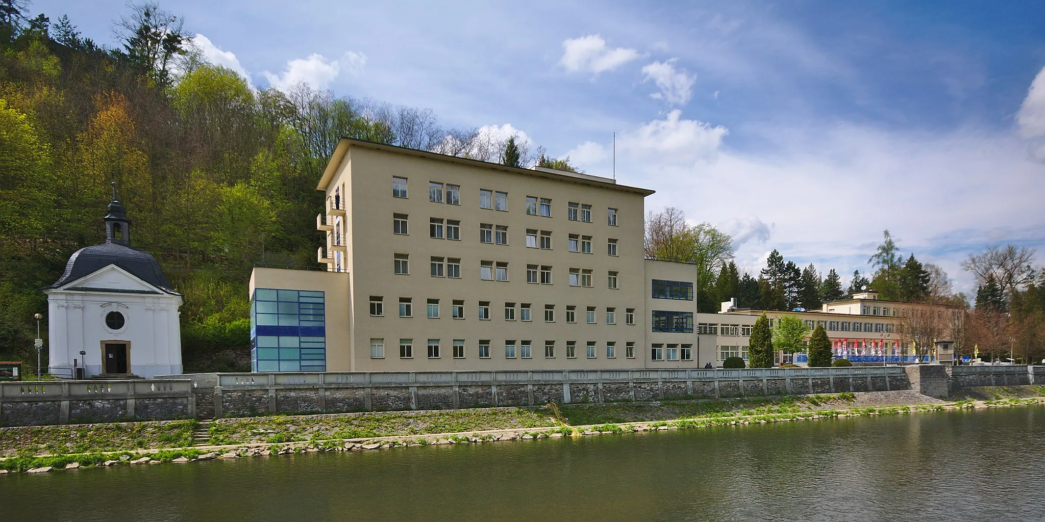 Photo showing: Lázeňský komplex, Teplice nad Bečvou, okres Přerov