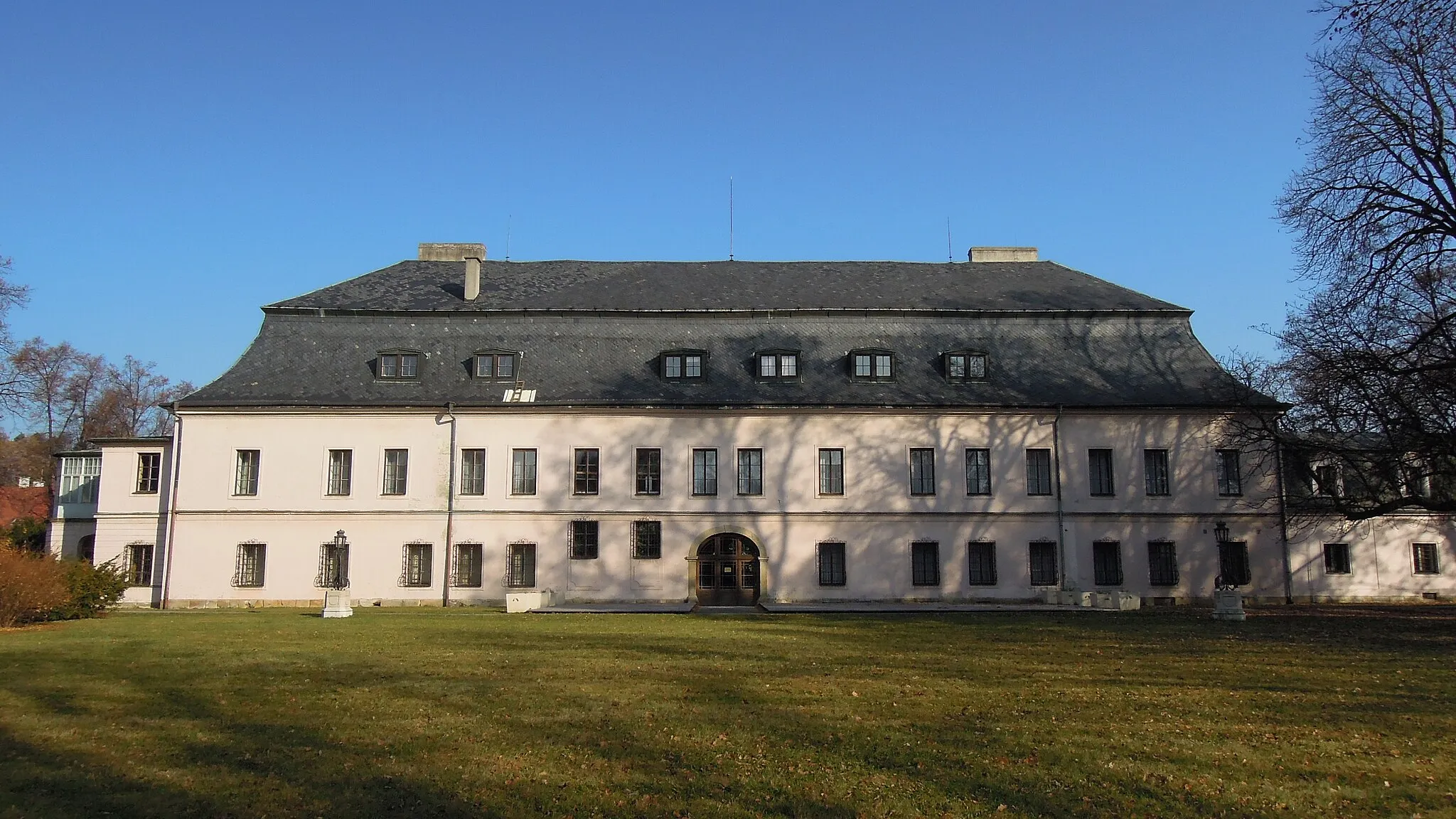 Photo showing: Castle of Kinský in Valašské Meziříčí, Vsetín District, Zlín Region, en:Czech Republic