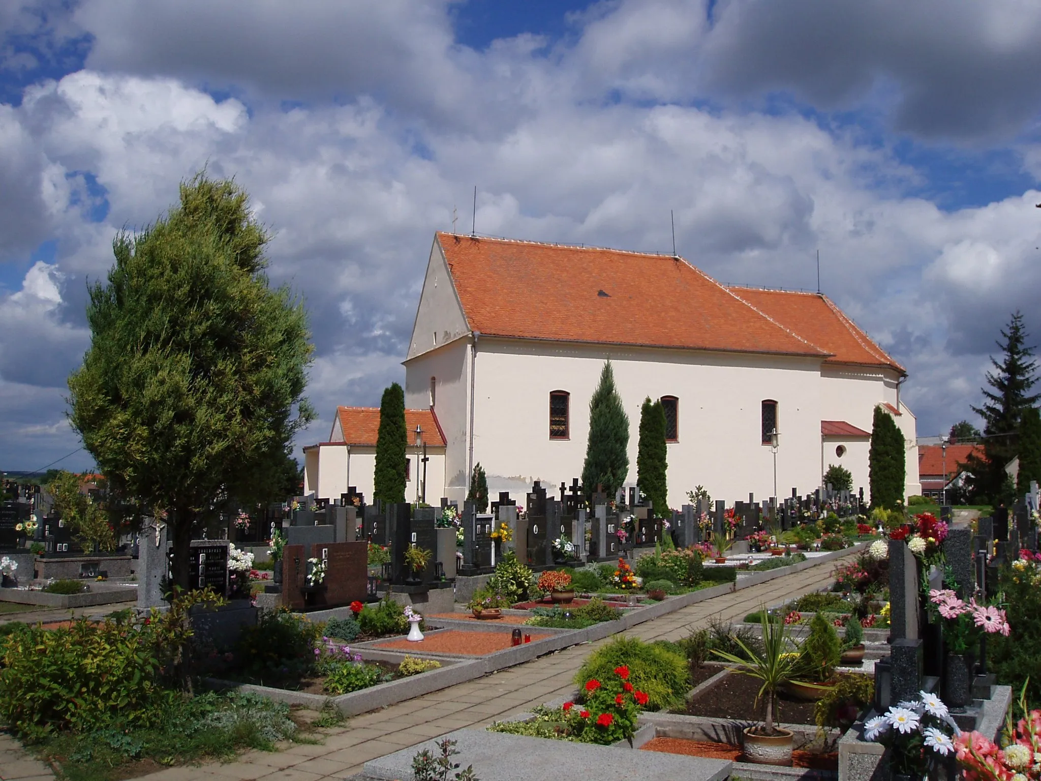 Photo showing: St George church in Kobylí, Czech Republic.