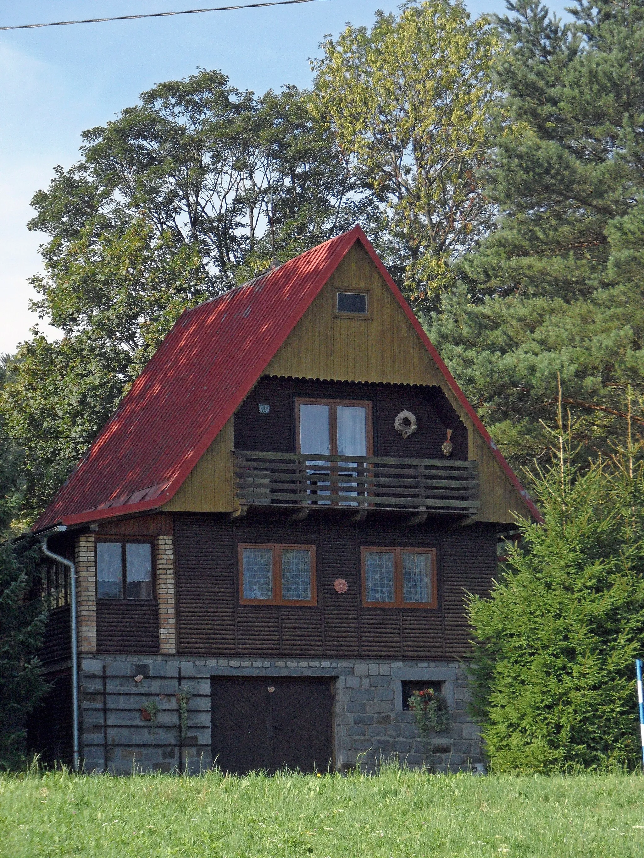 Photo showing: Bobrovník I. Cottage. Jeseník District, the Czech Republic.