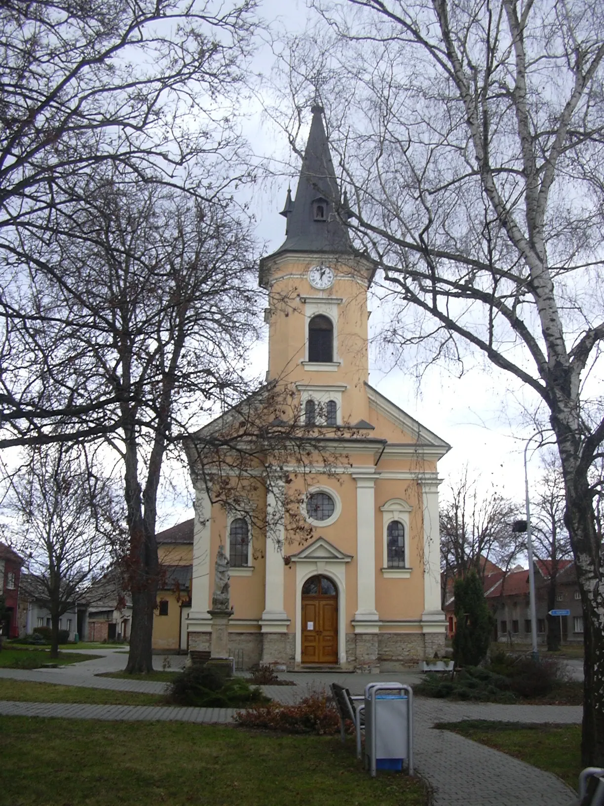 Photo showing: Church of St John the Baptist in Brodek u Přerova, Czech Republic.