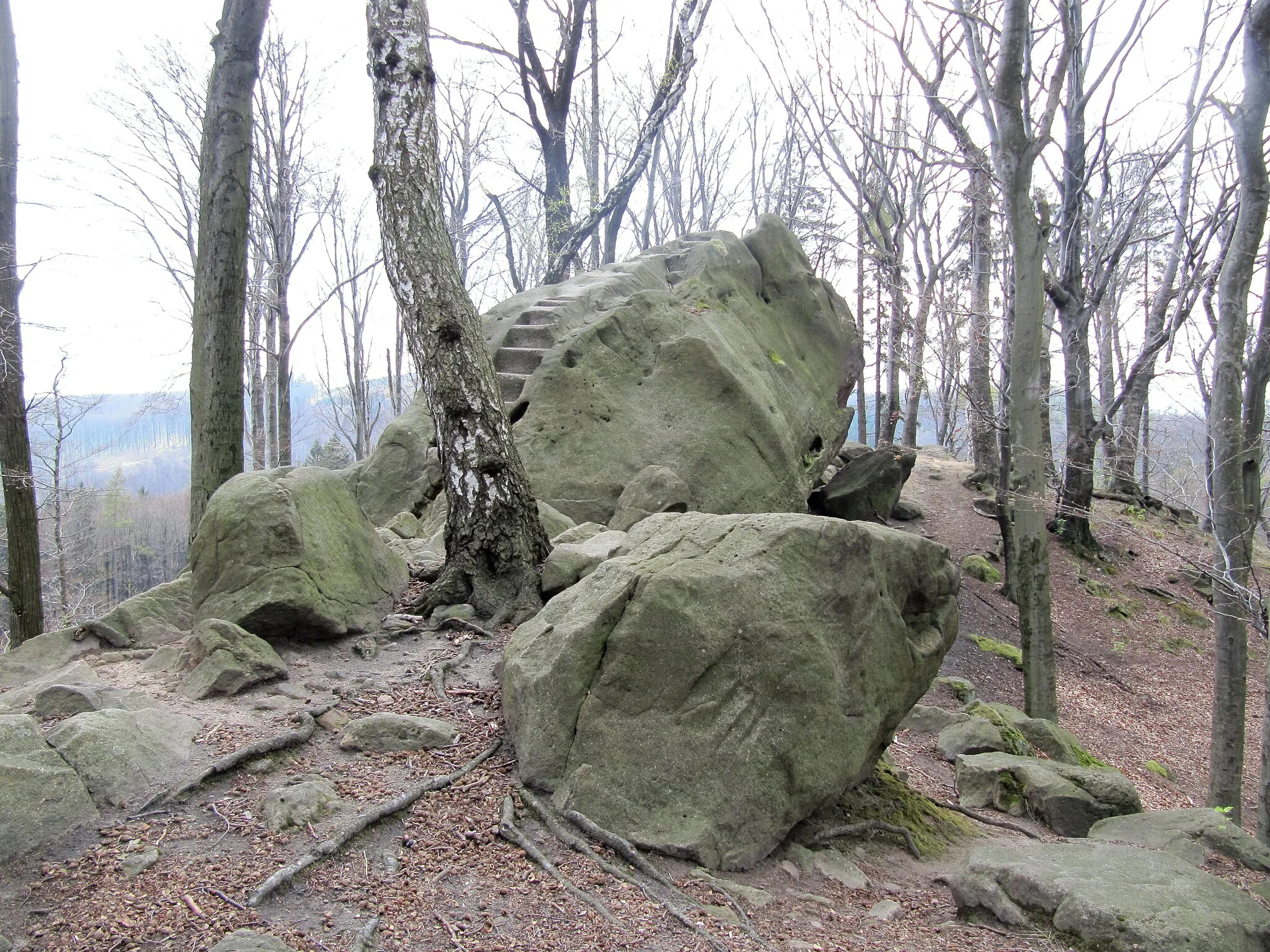 Photo showing: Kostelany, Kroměříž District, Czechia. Komínky natural monument.