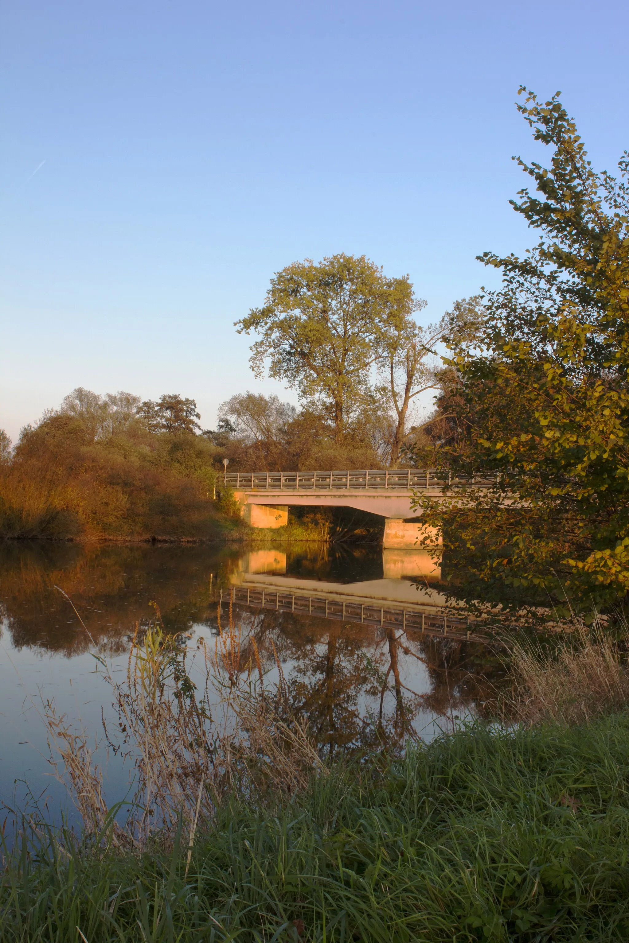 Photo showing: Most Postoupky (k.ú. Miňůvky), místní část Kroměříž