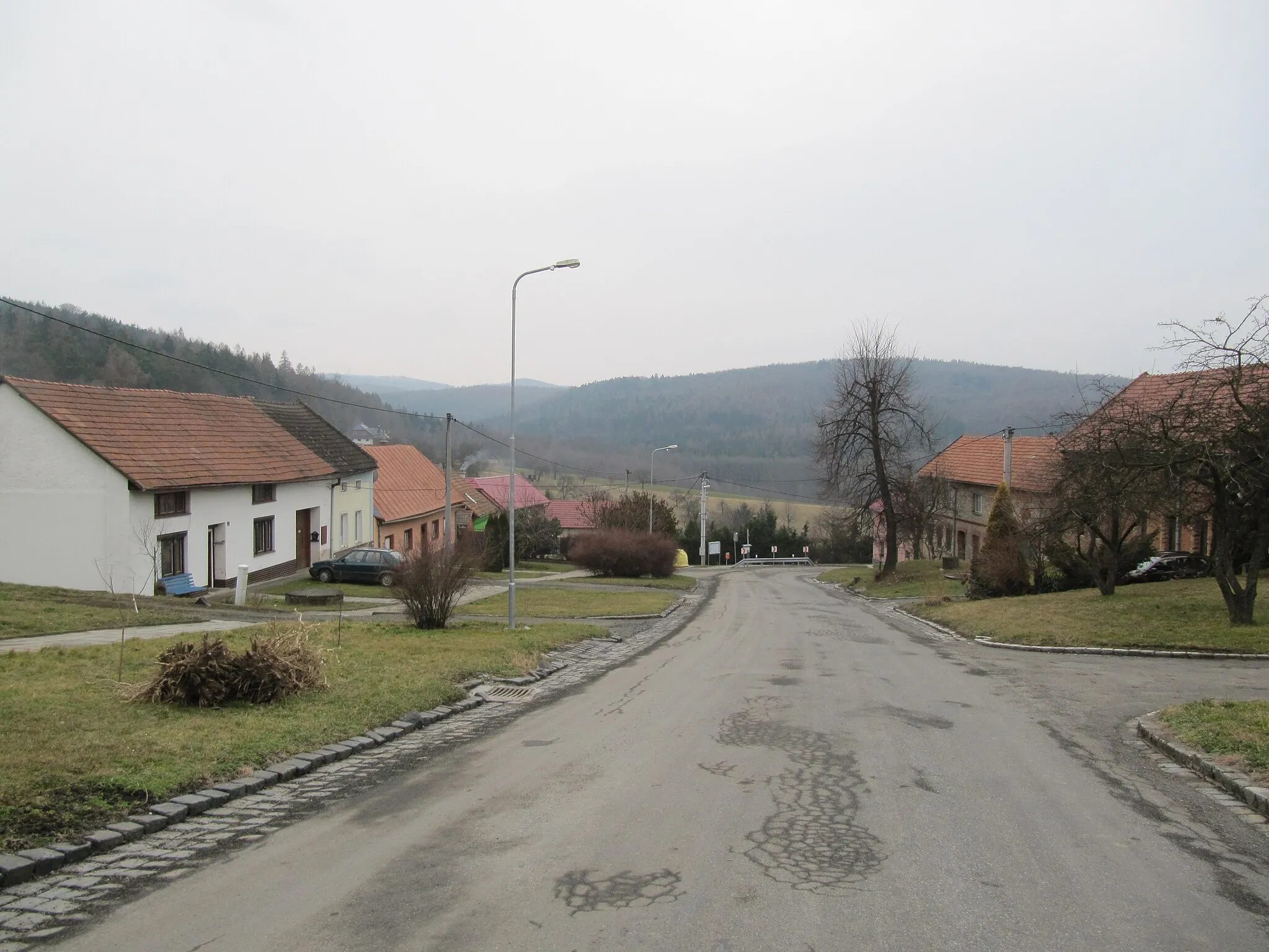 Photo showing: Soběsuky, Kroměříž District, Czech Republic, part Milovice.