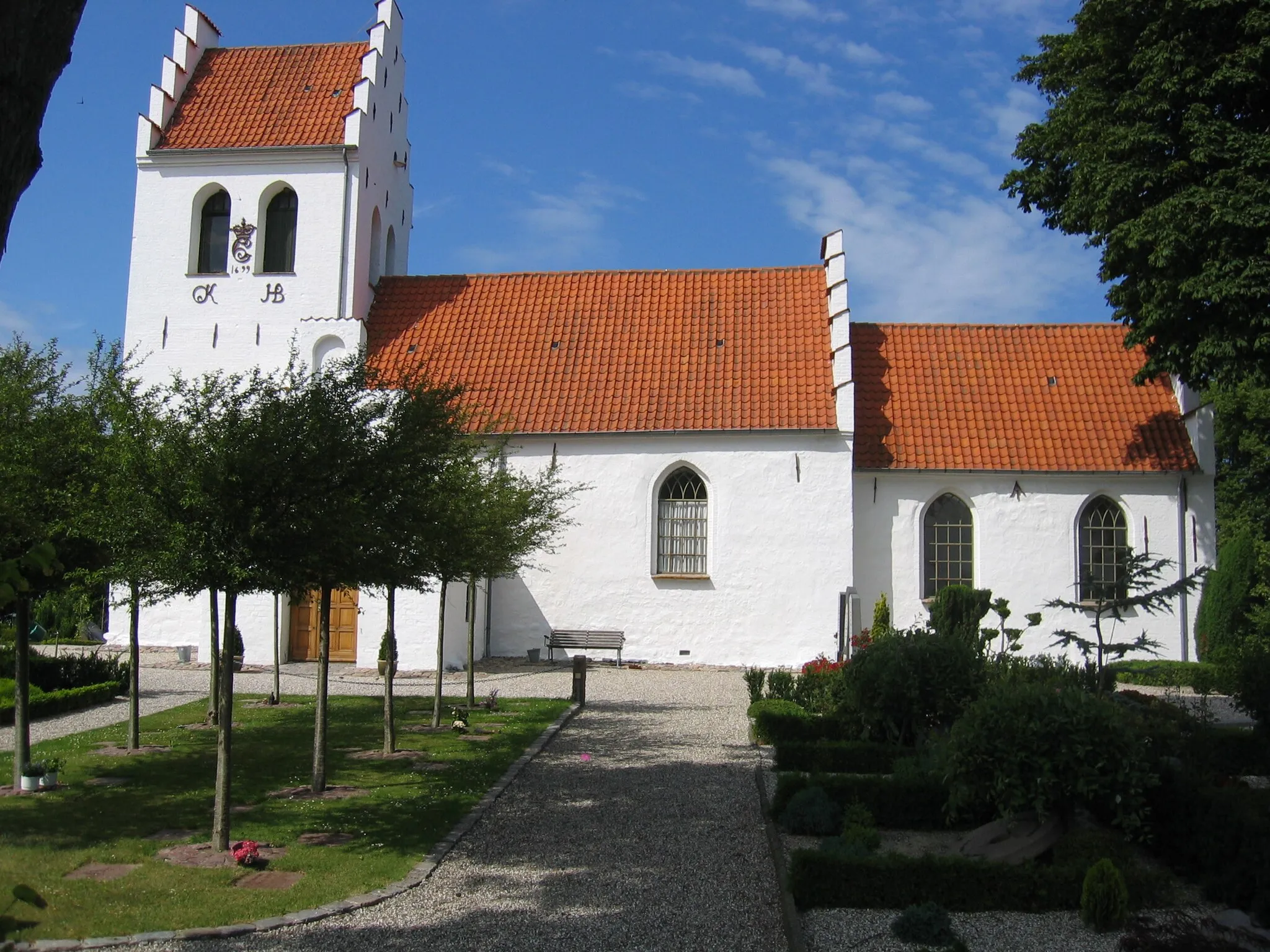 Photo showing: Annisse Church, Annisse parish, Holbo Herred, Frederiksborg County, Denmark.