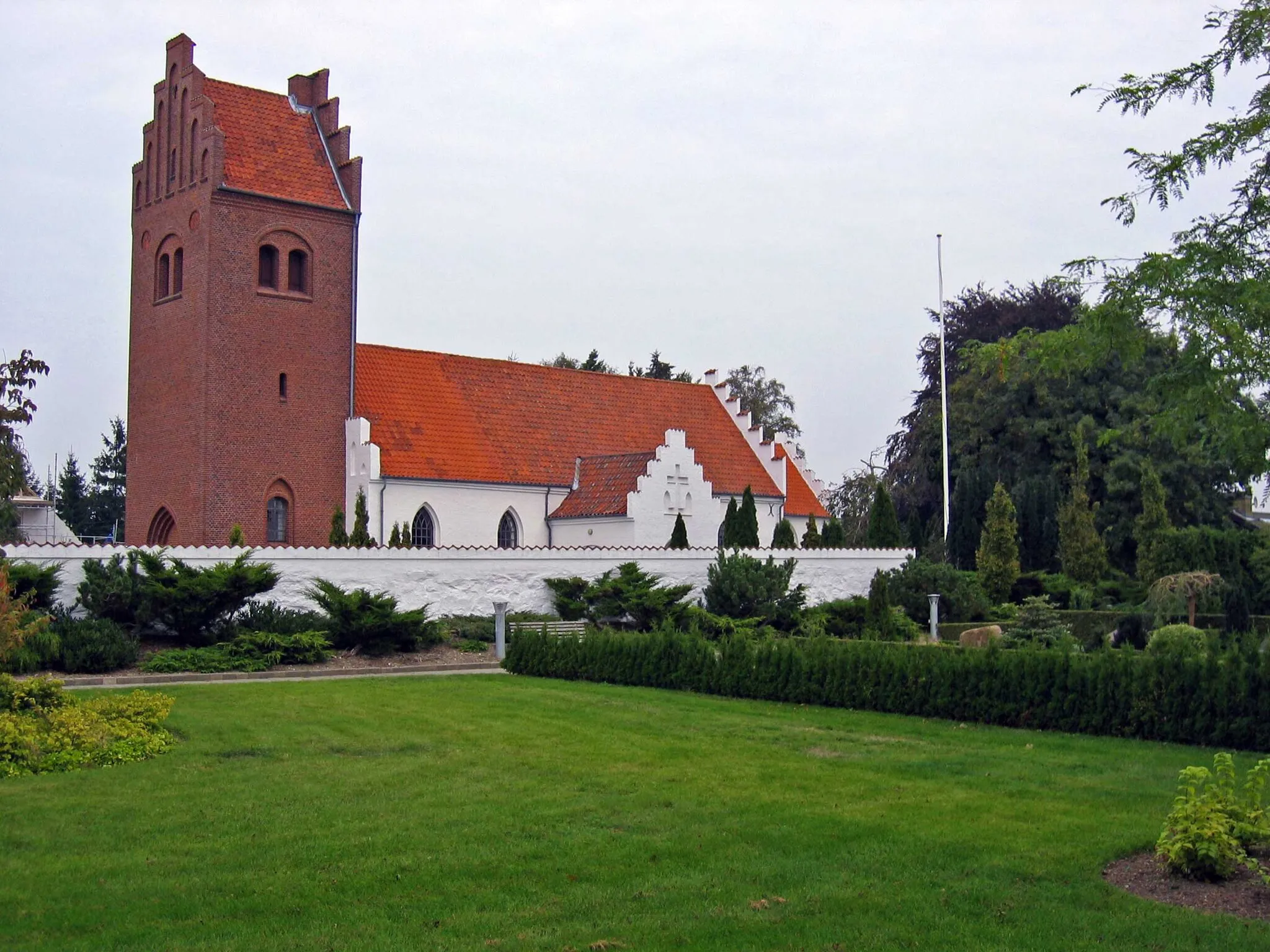 Photo showing: Mårum Church, Mårum parish, Holbo Herred, Frederiksborg County, Denmark.