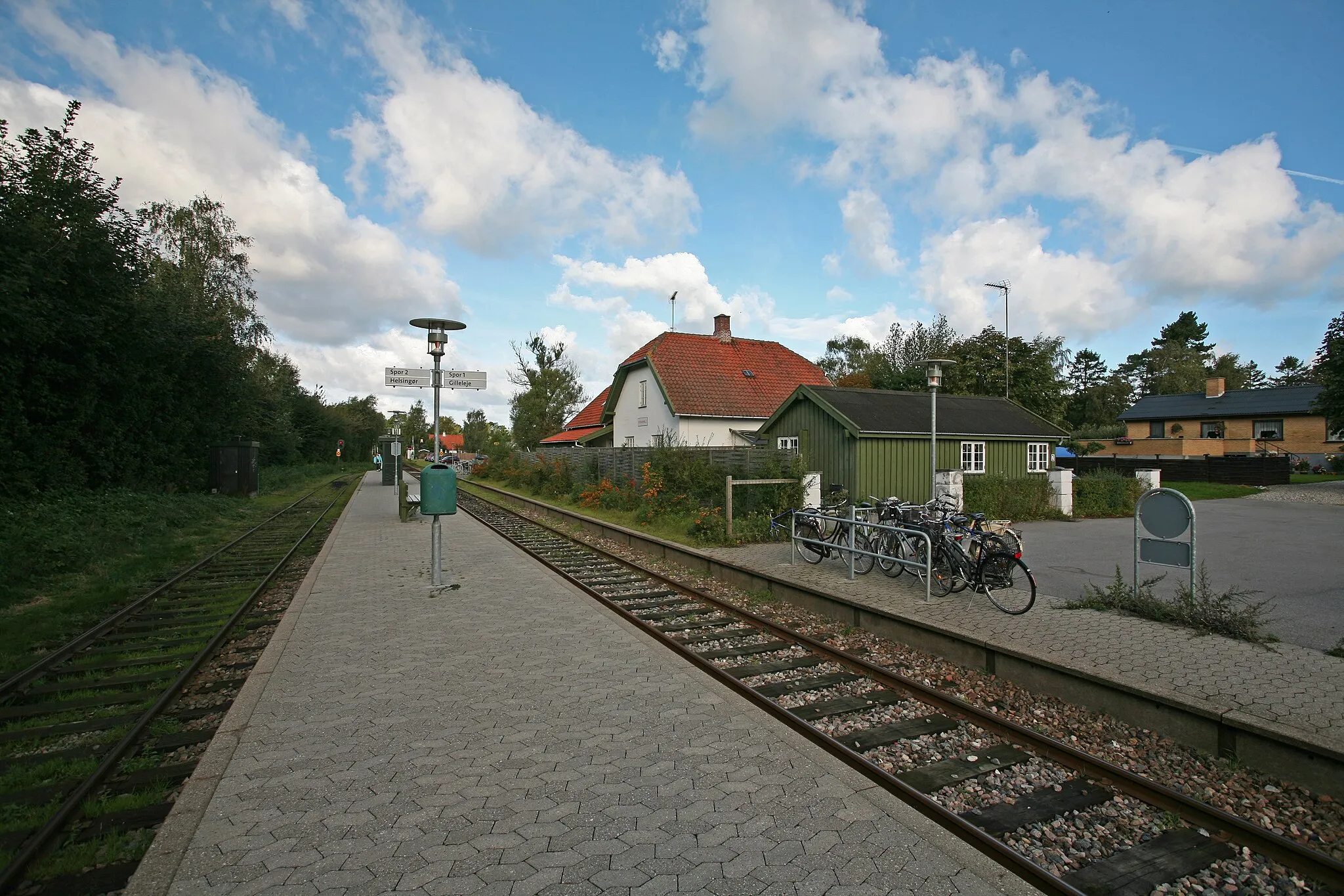 Photo showing: Picture of Dronningmølle Railway Station (Dronningmølle - Denmark)