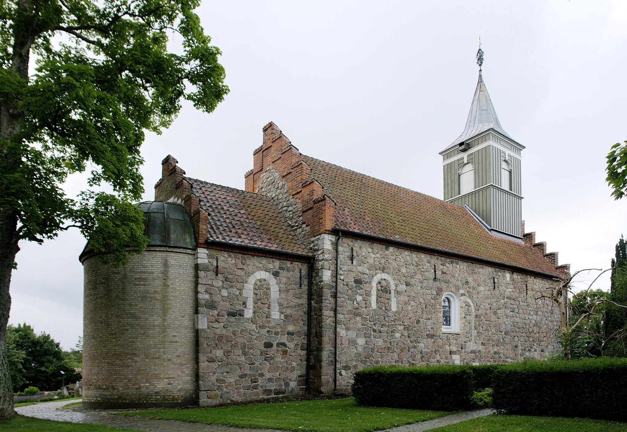 Photo showing: Kirche von Nødebo, Dänemark (Nord-Seeland).