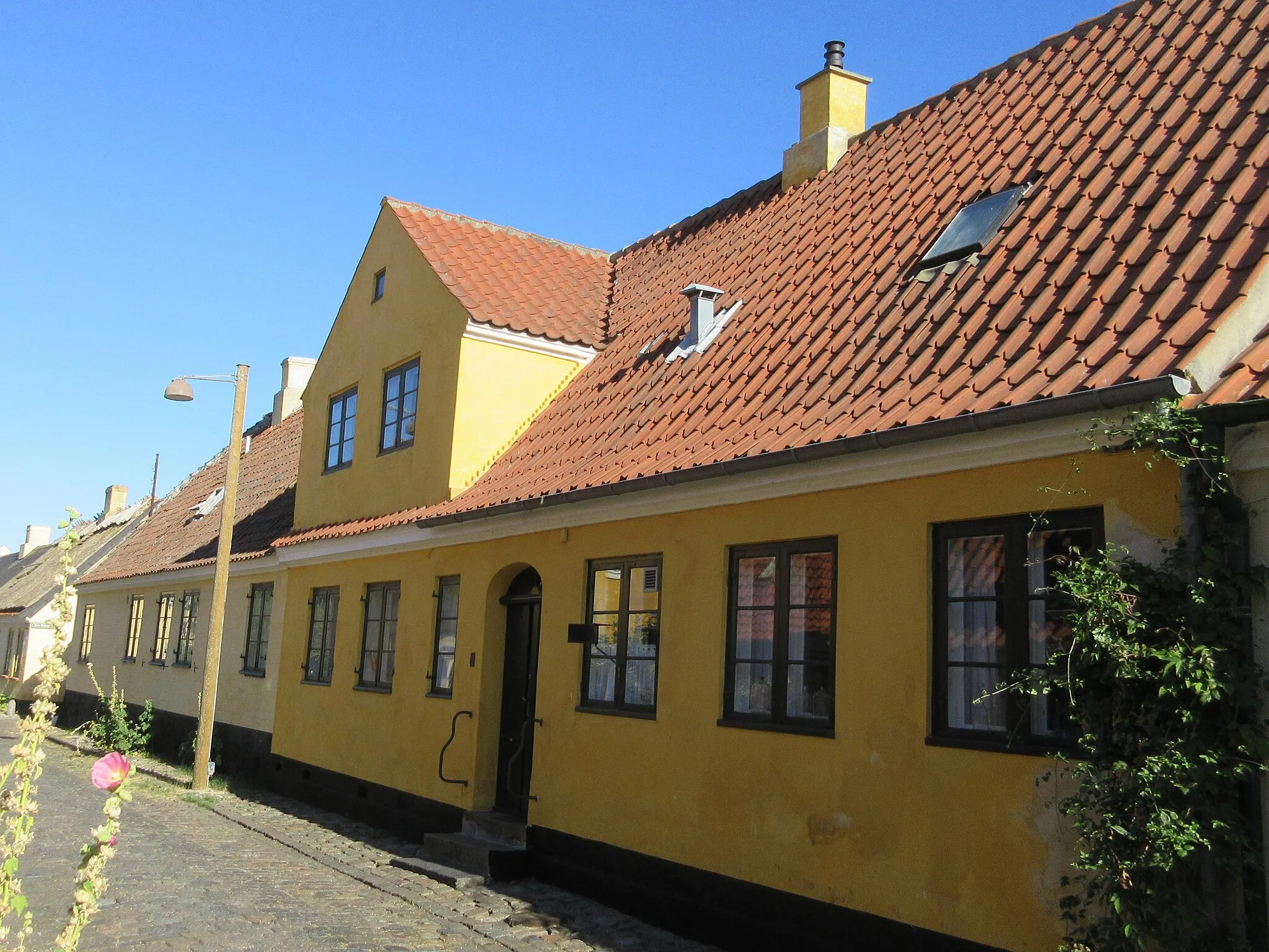 Photo showing: Von Ostensgade in Fragør, Denmark