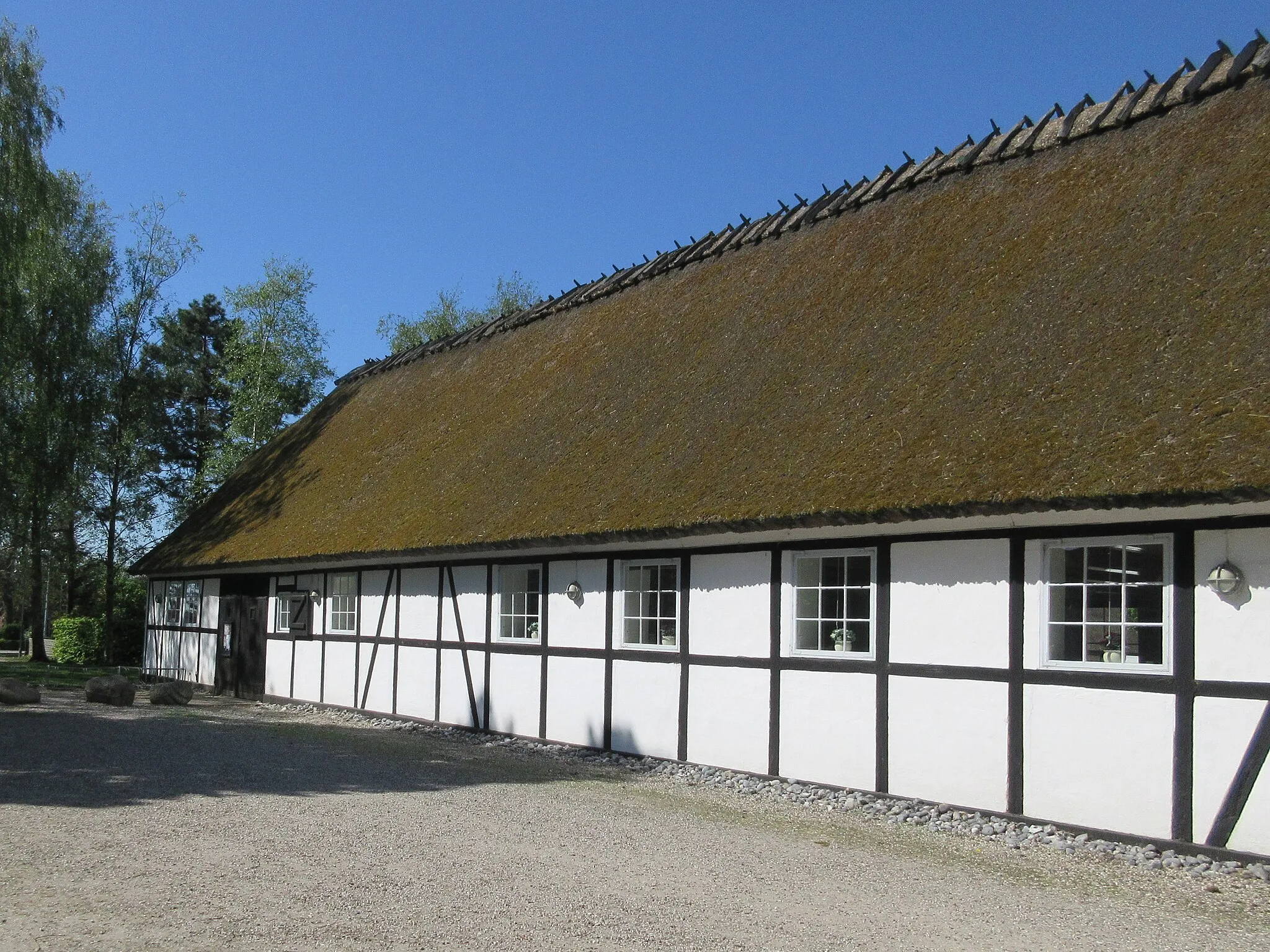 Photo showing: skævinge Præstegård