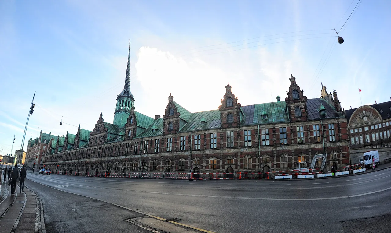 Photo showing: 2012 'Evening at the Old Royal Stock Exchange' - Copenhagen