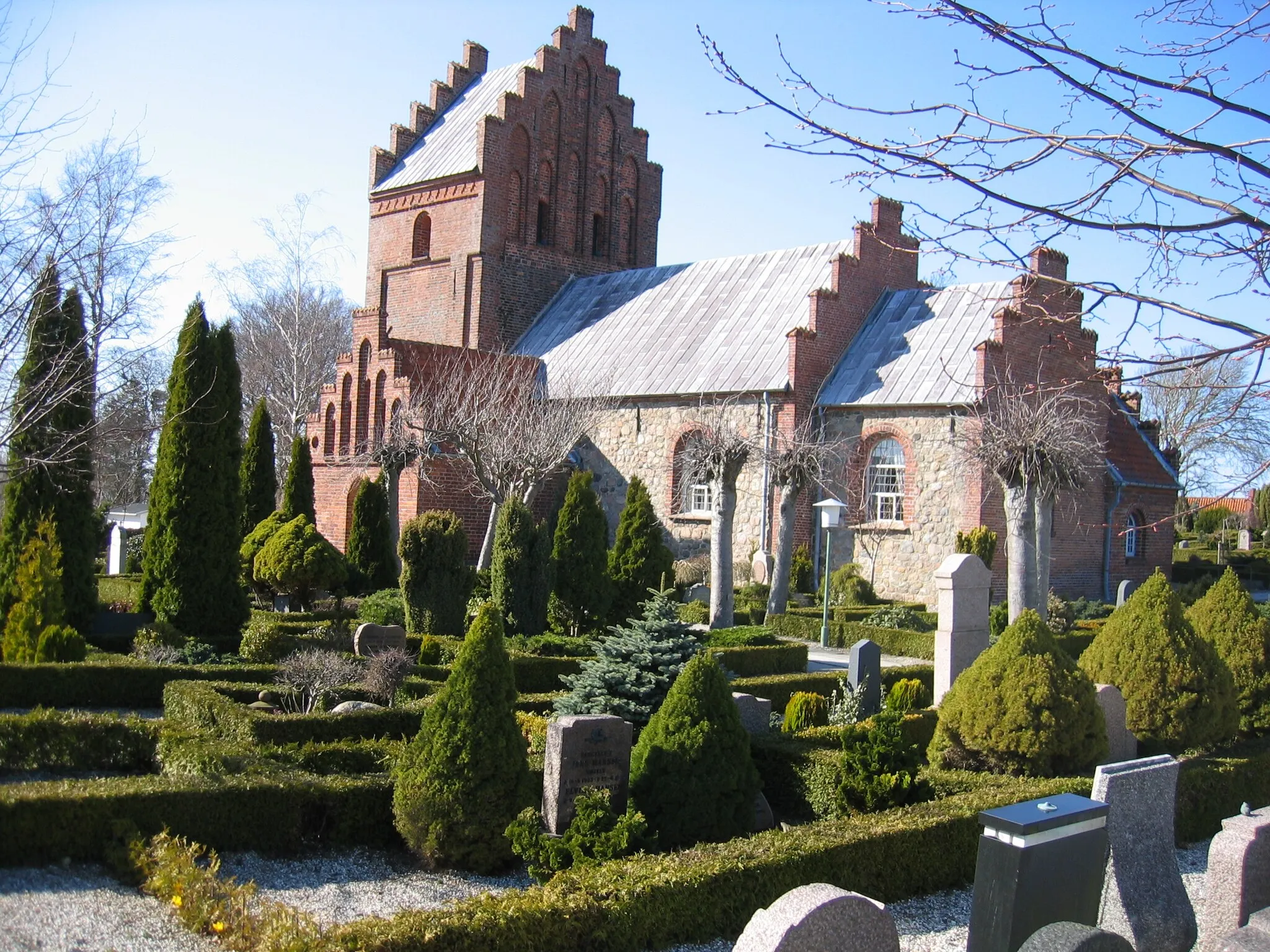 Photo showing: Blistrup Church, Blistrup parish, Holbo Herred, Frederiksborg County, Denmark.