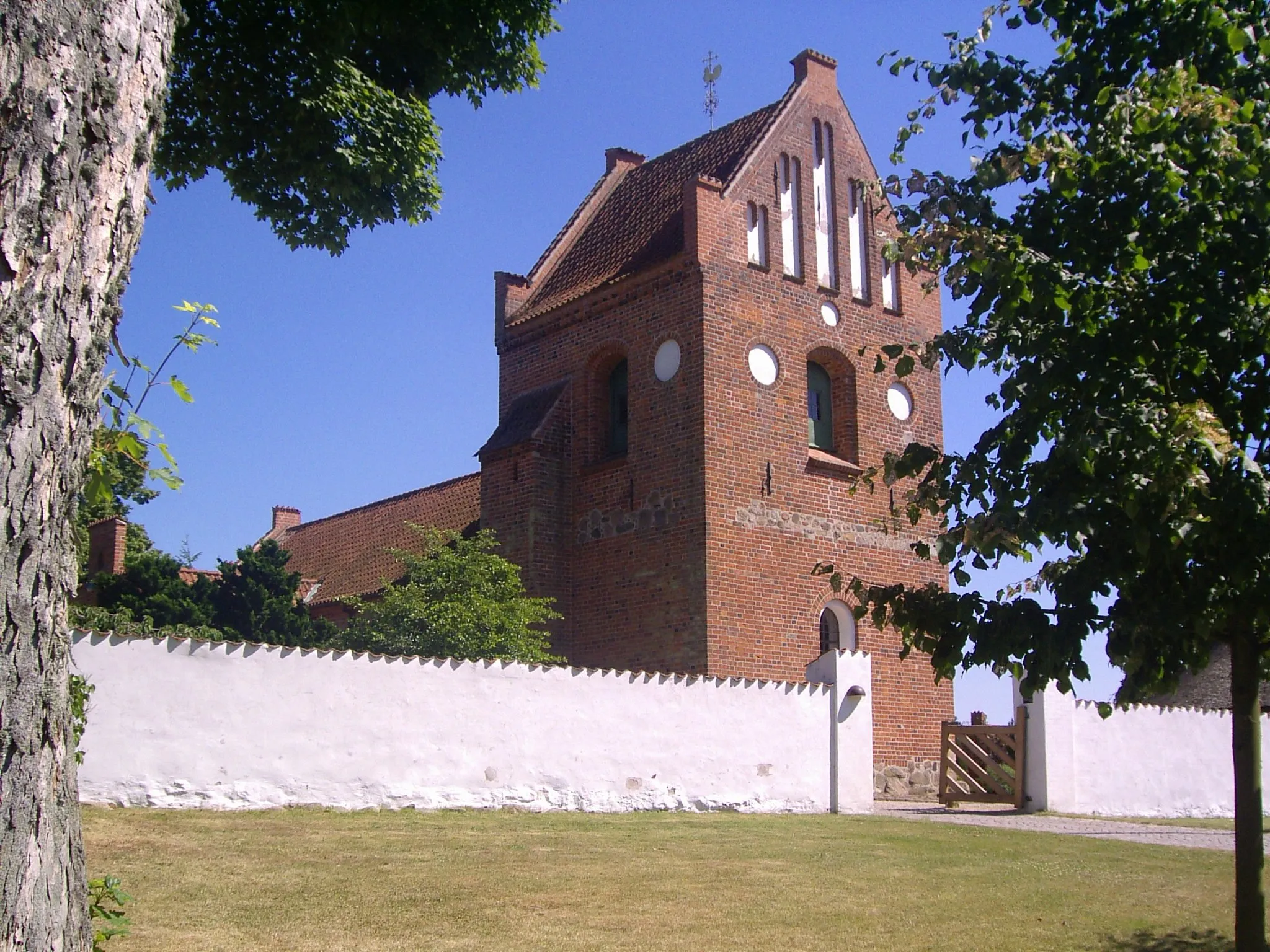 Photo showing: Farum Kirke