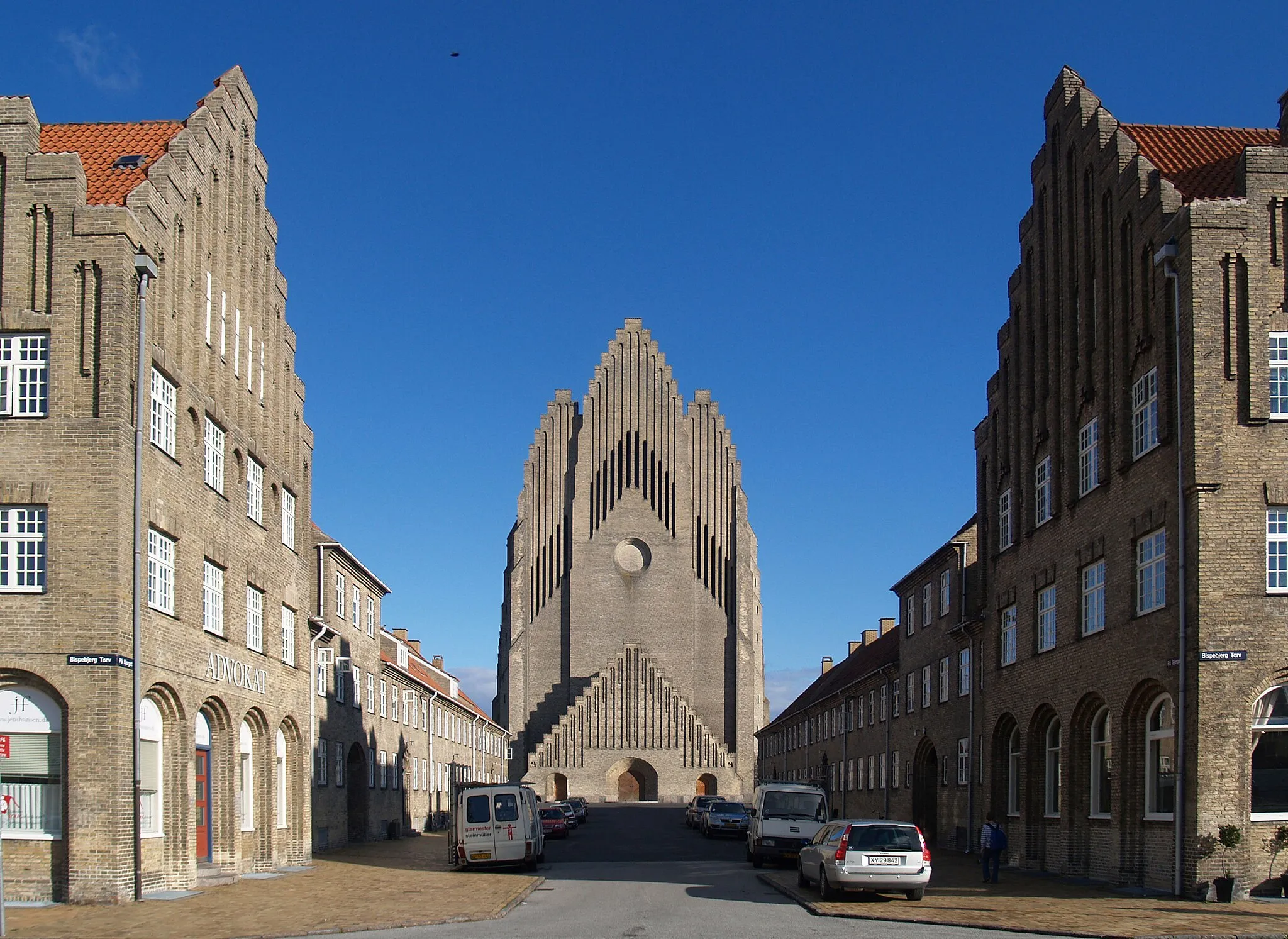 Photo showing: Grundtvig's Church in Copenhagen, view from the west.