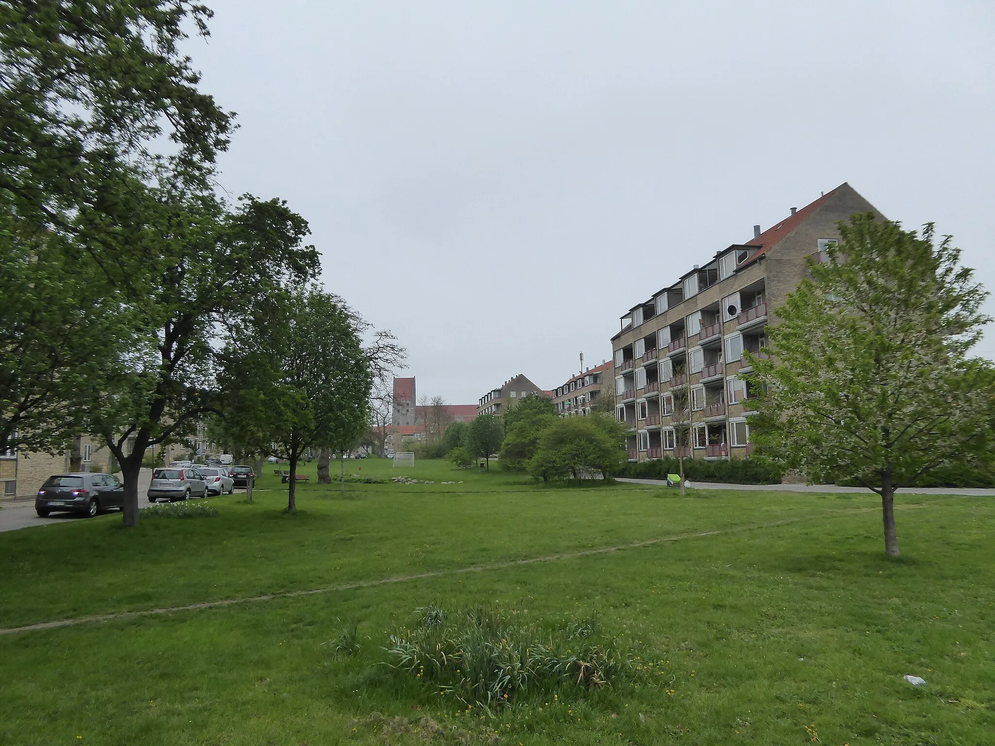 Photo showing: The park and neighborhood Bispeparken in Nordvest in Copenhagen.