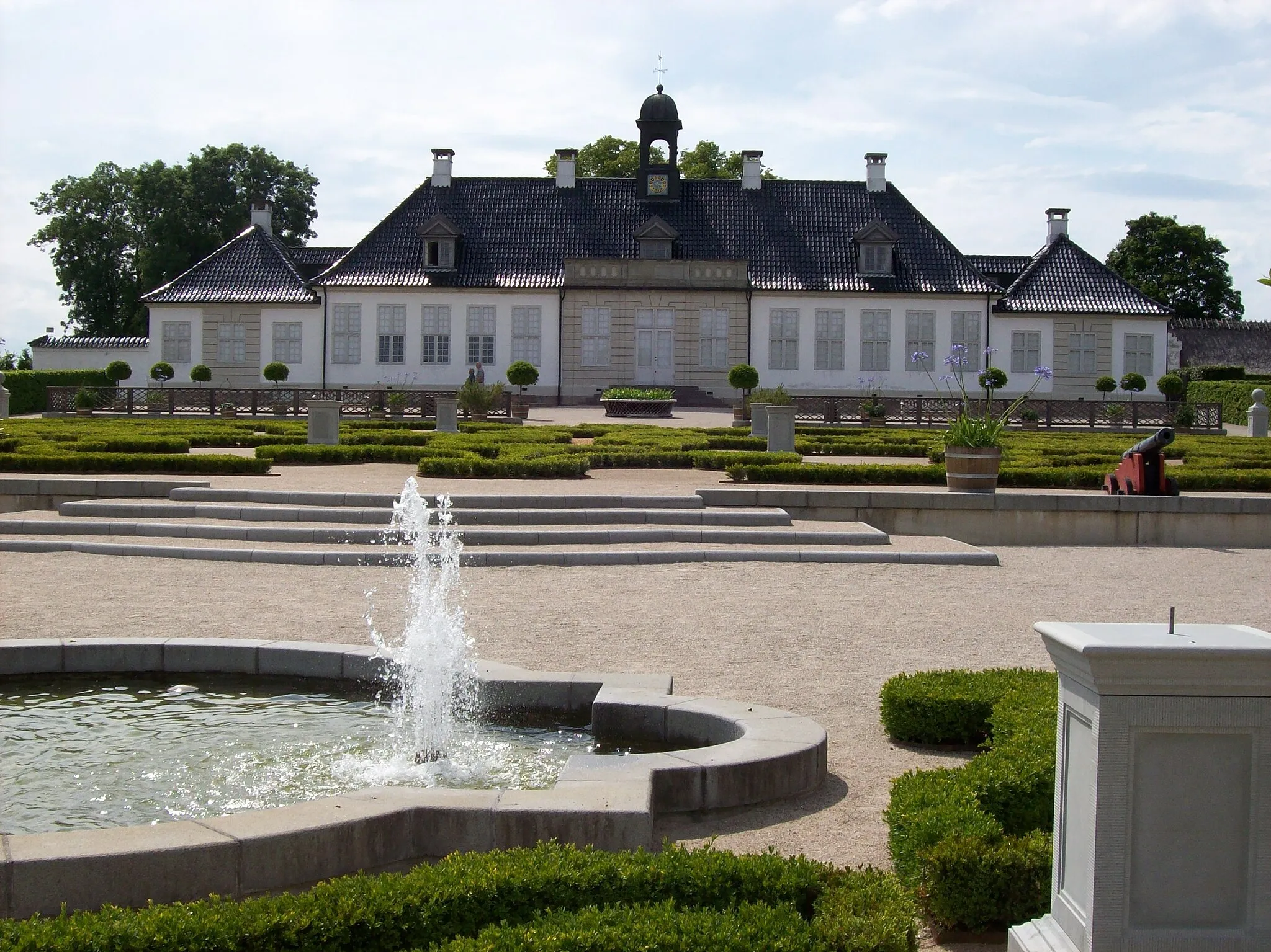 Photo showing: Gammelholtegaard barocco garden