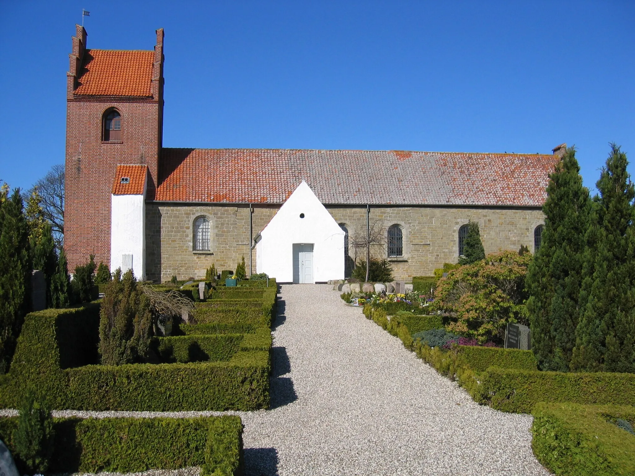 Photo showing: Vejby Church, Vejby parish, Holbo Herred, Frederiksborg County, Denmark.