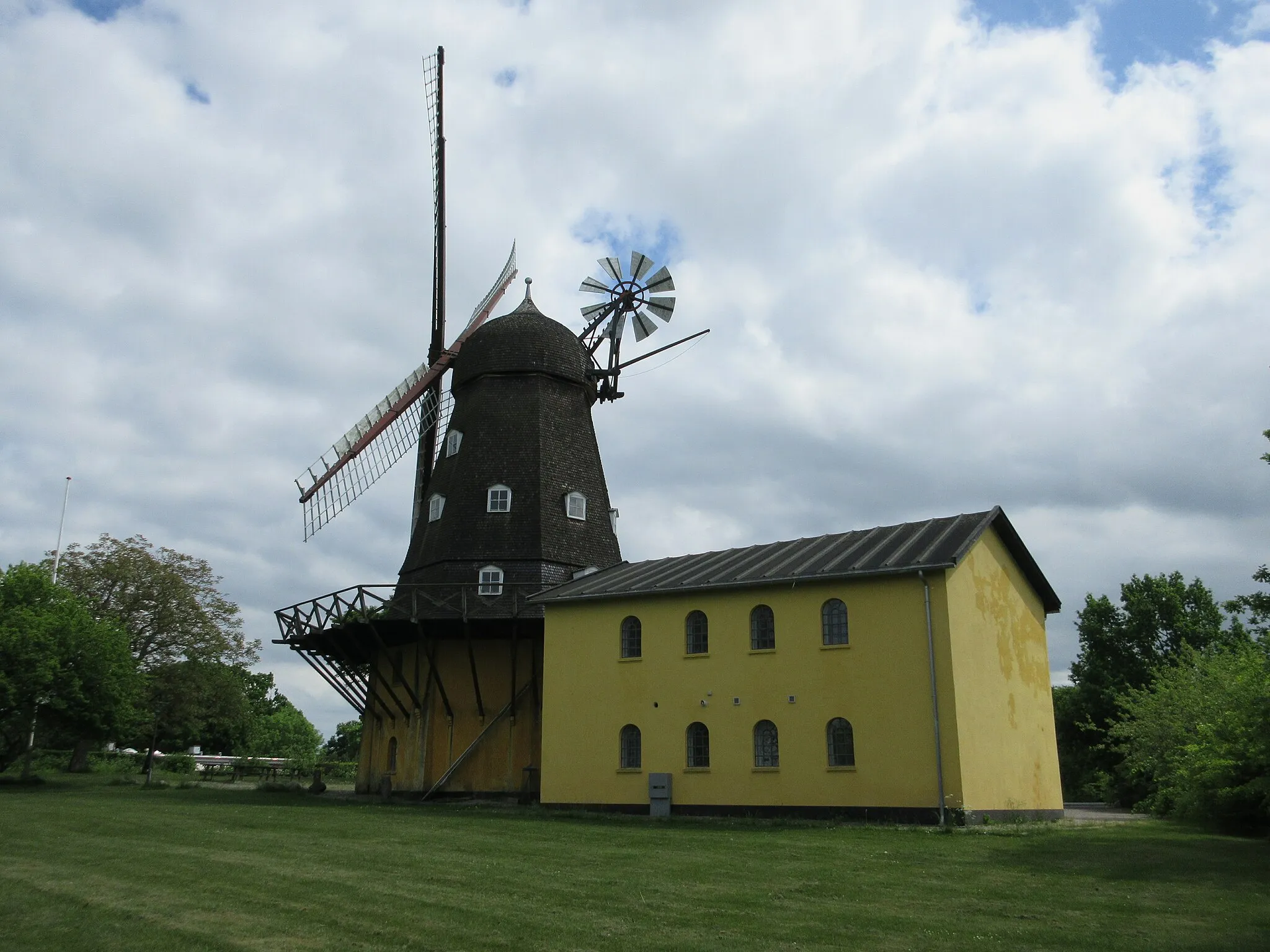 Photo showing: Hørsholm Mølle in Hørsholm, Denmark