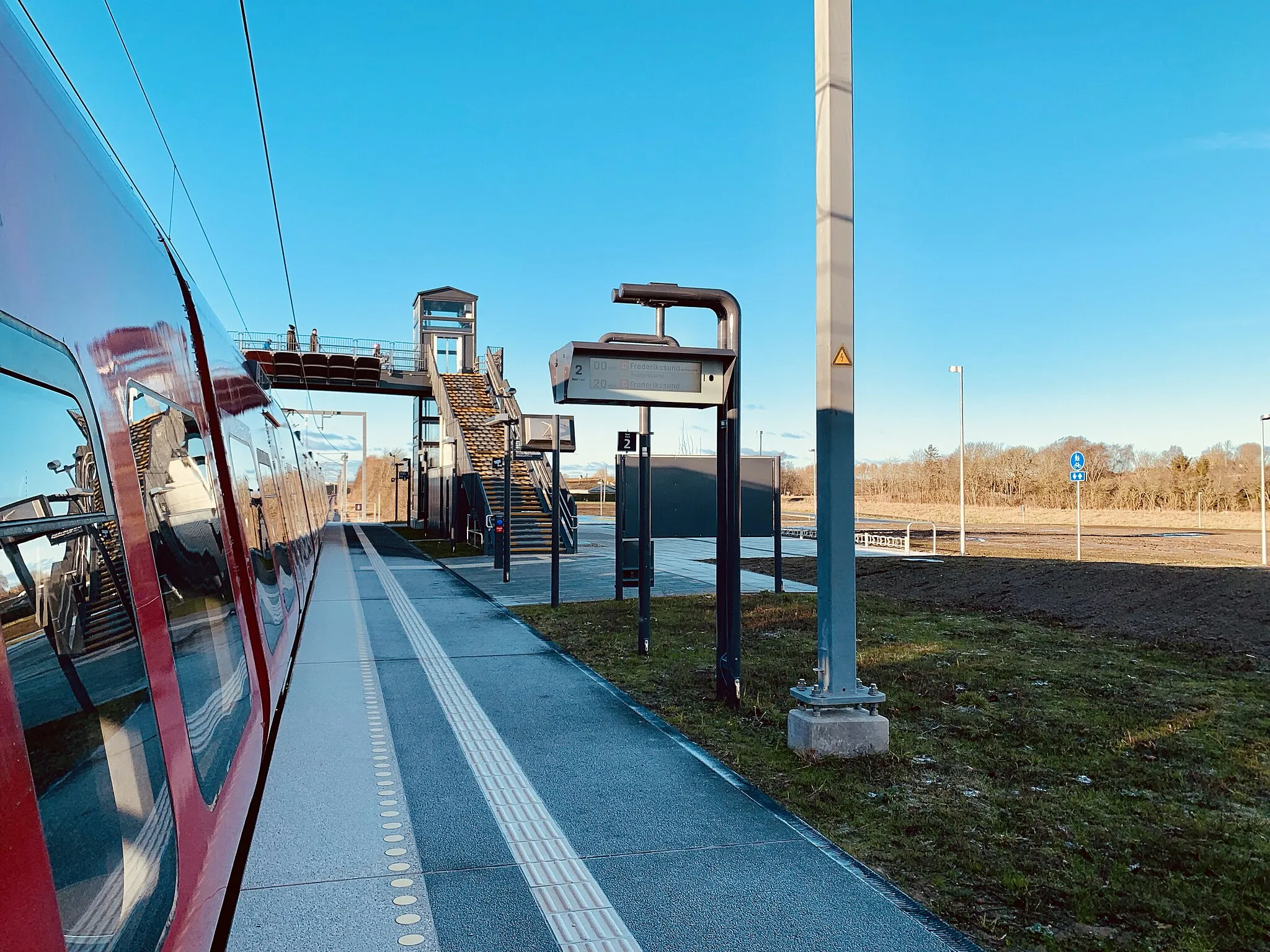 Photo showing: Vinge Station