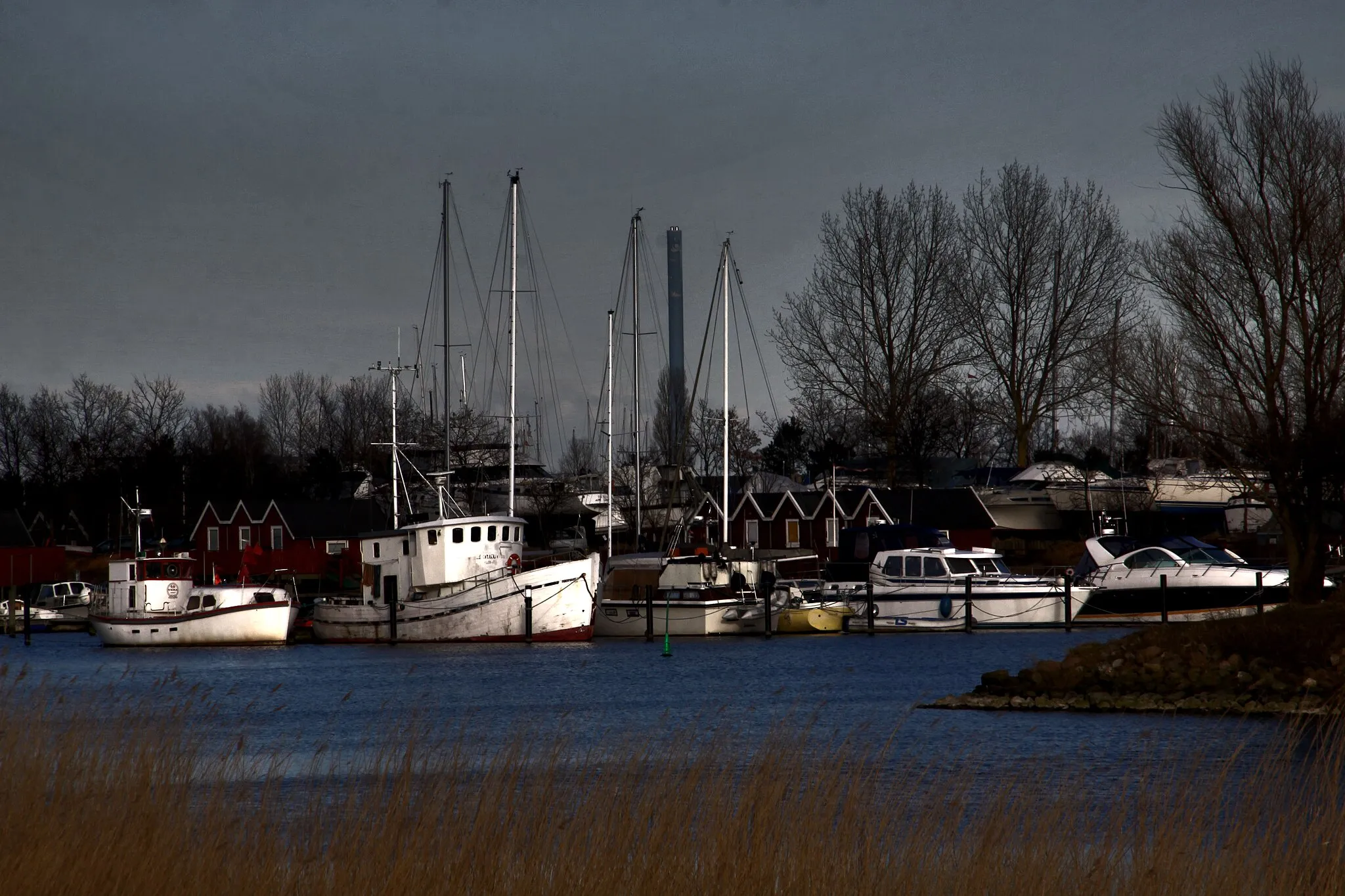 Photo showing: Ishøj. Ved havnen.