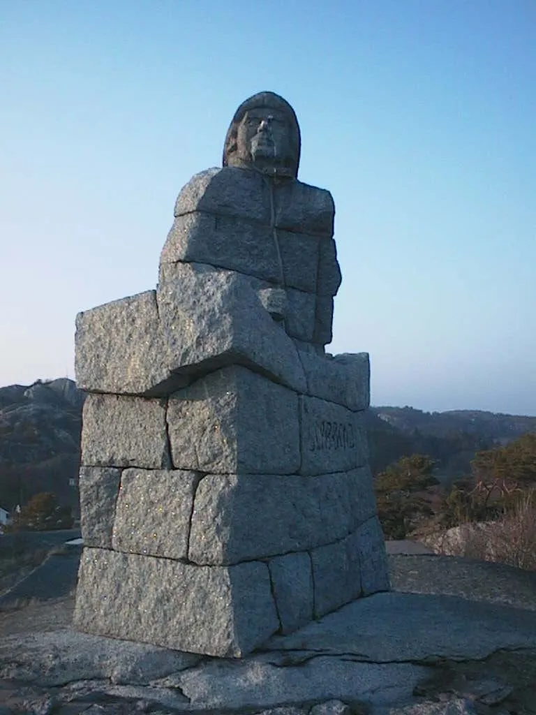 Photo showing: Ulabrand Monument Ula, Larvik Norway