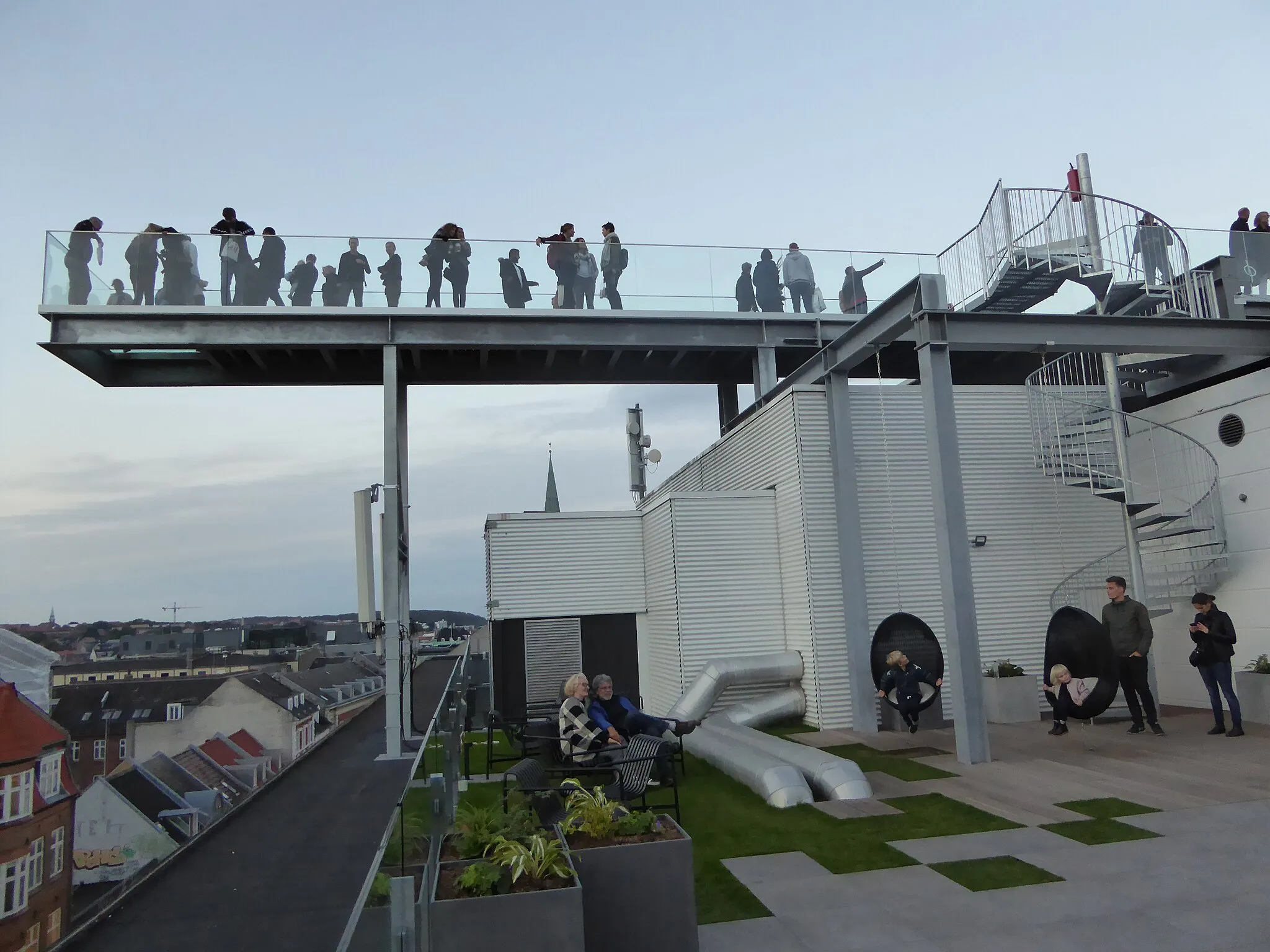 Photo showing: Viewing platform at Salling Rooftop at the top of the department store Salling in Aarhus in Denmark.