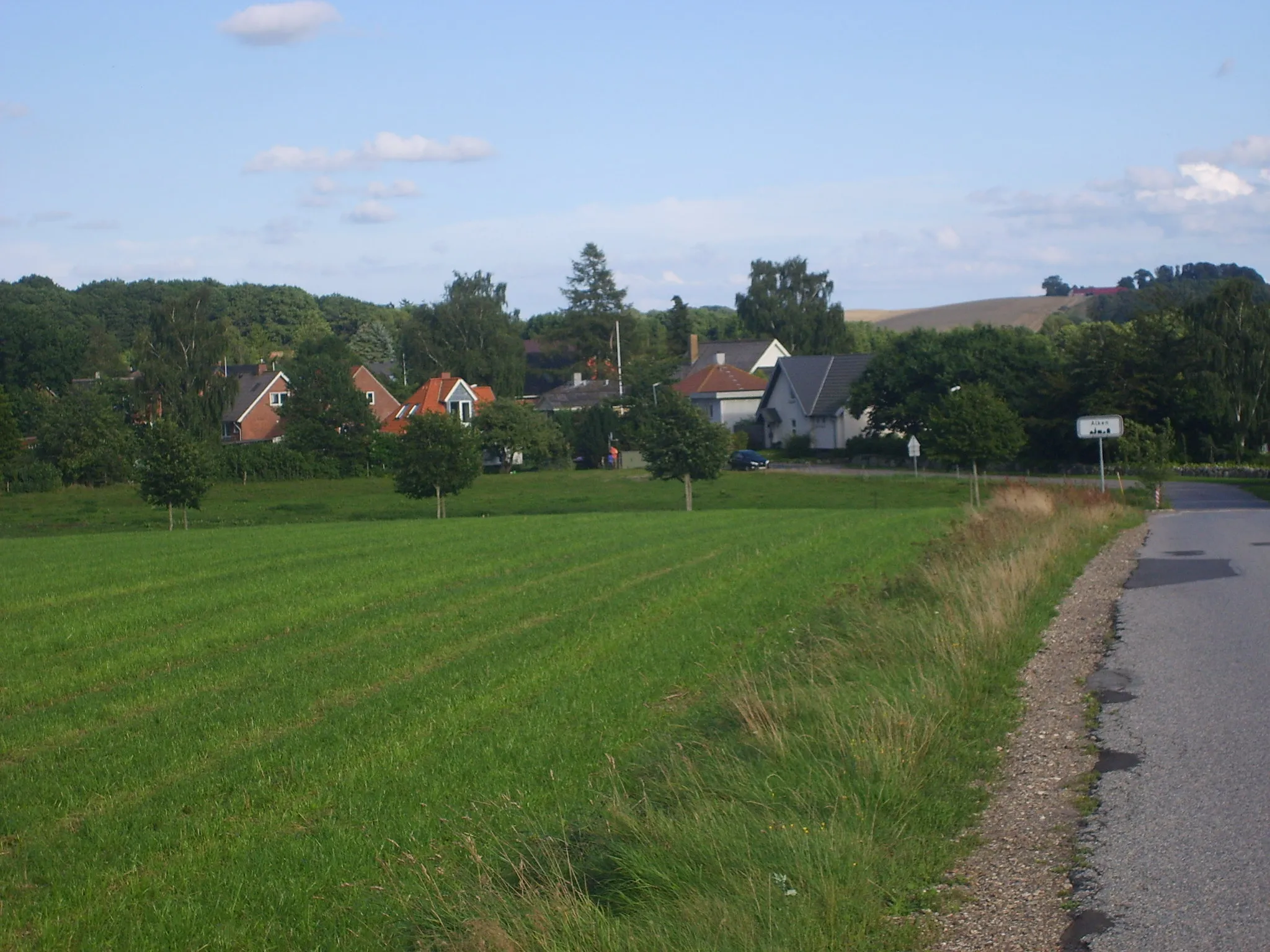 Photo showing: View of Alken, a village in Denmark.