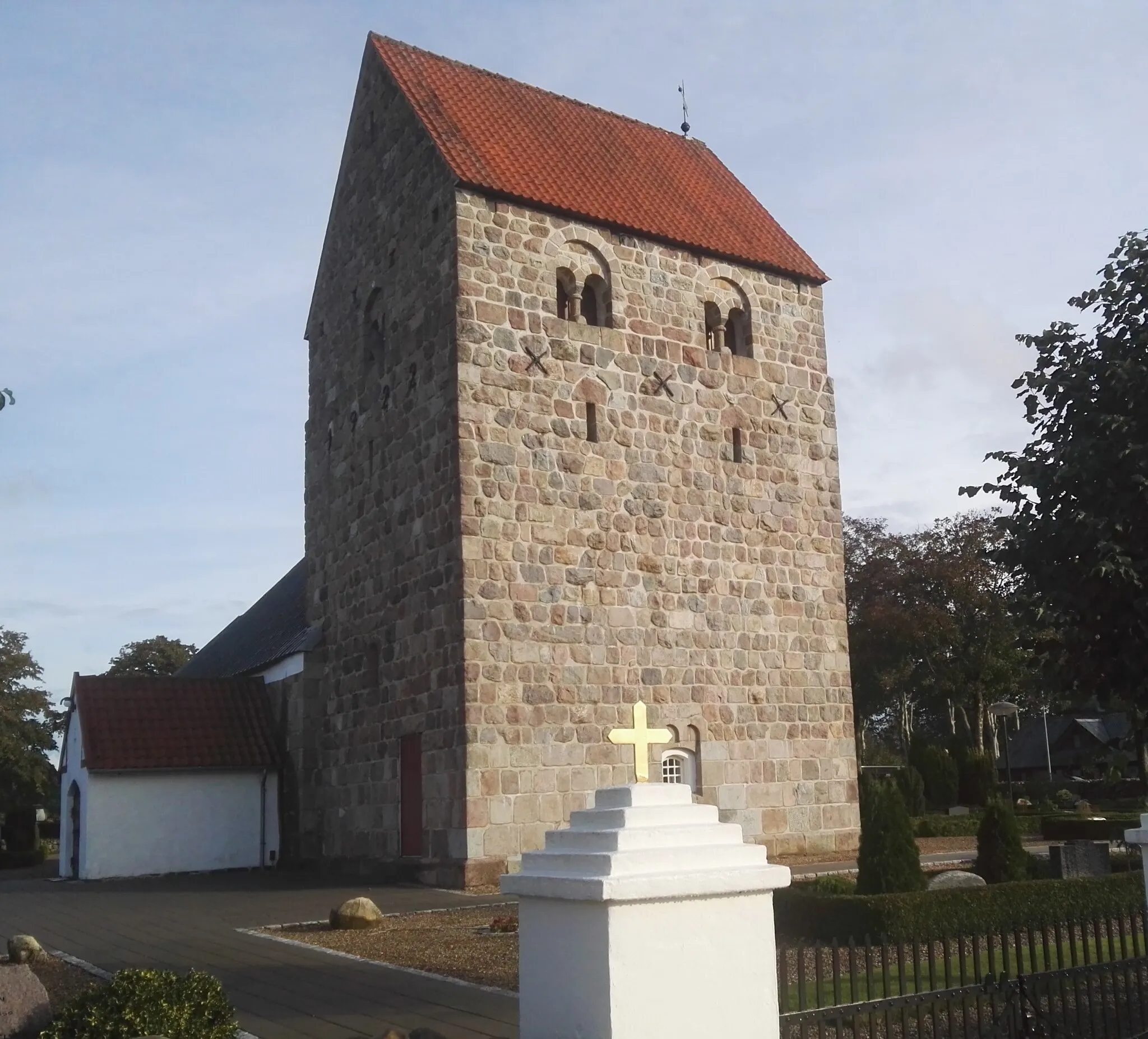 Photo showing: Assing Kirke fra nordvest