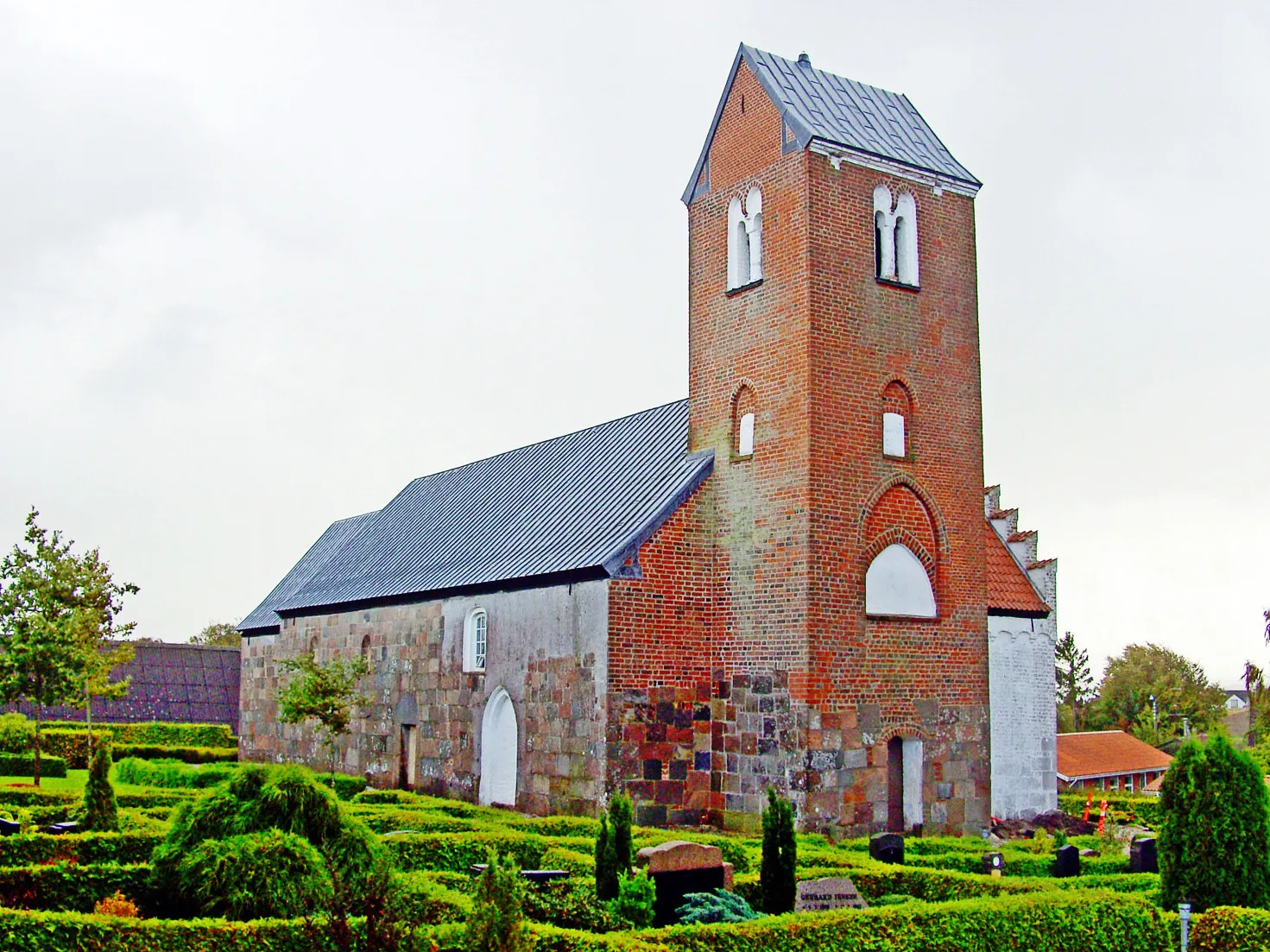 Photo showing: Tånum kirke, Randers, fra nordvest