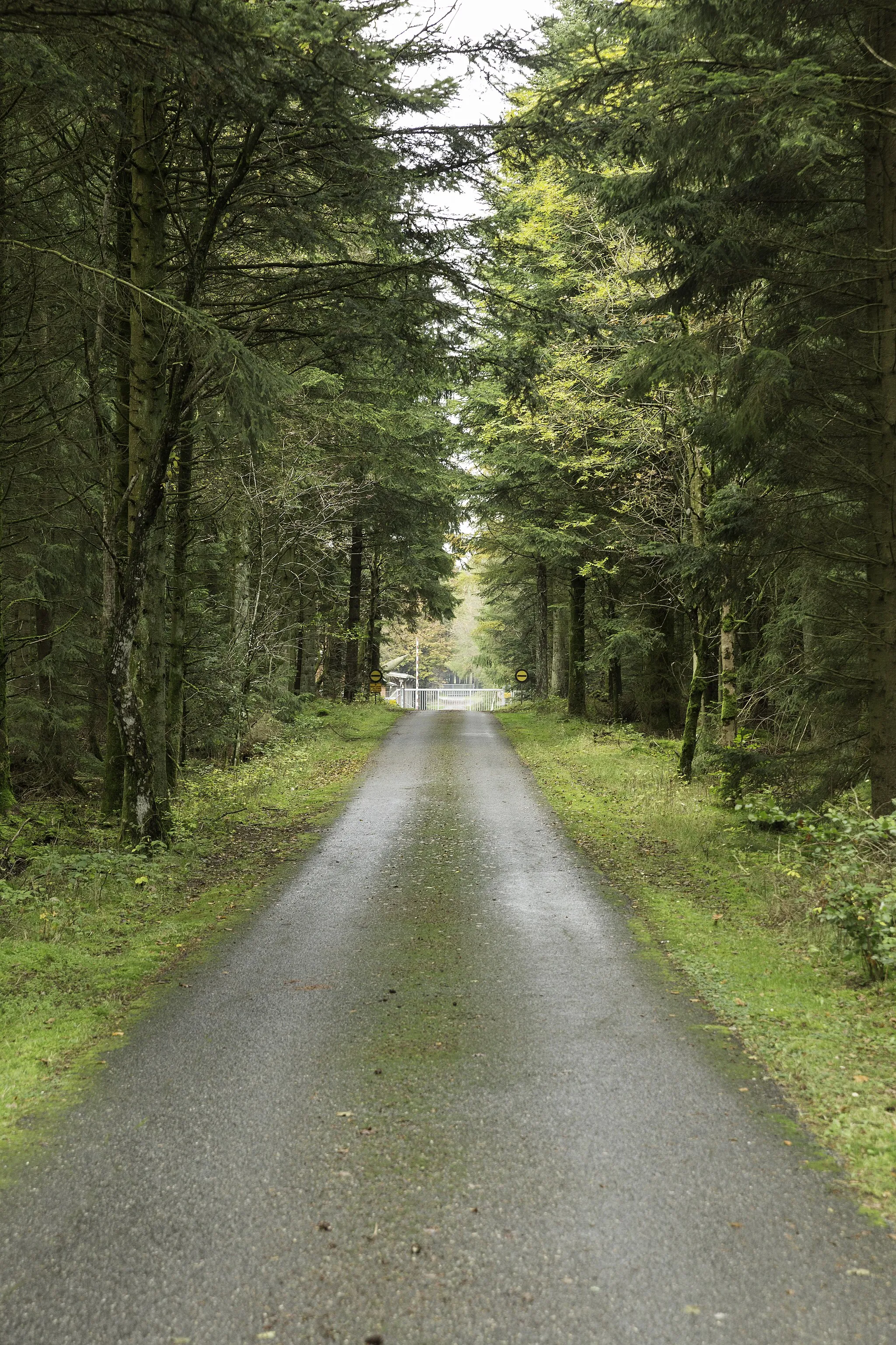 Photo showing: Ammunitionsdepot Hjøllund indgang