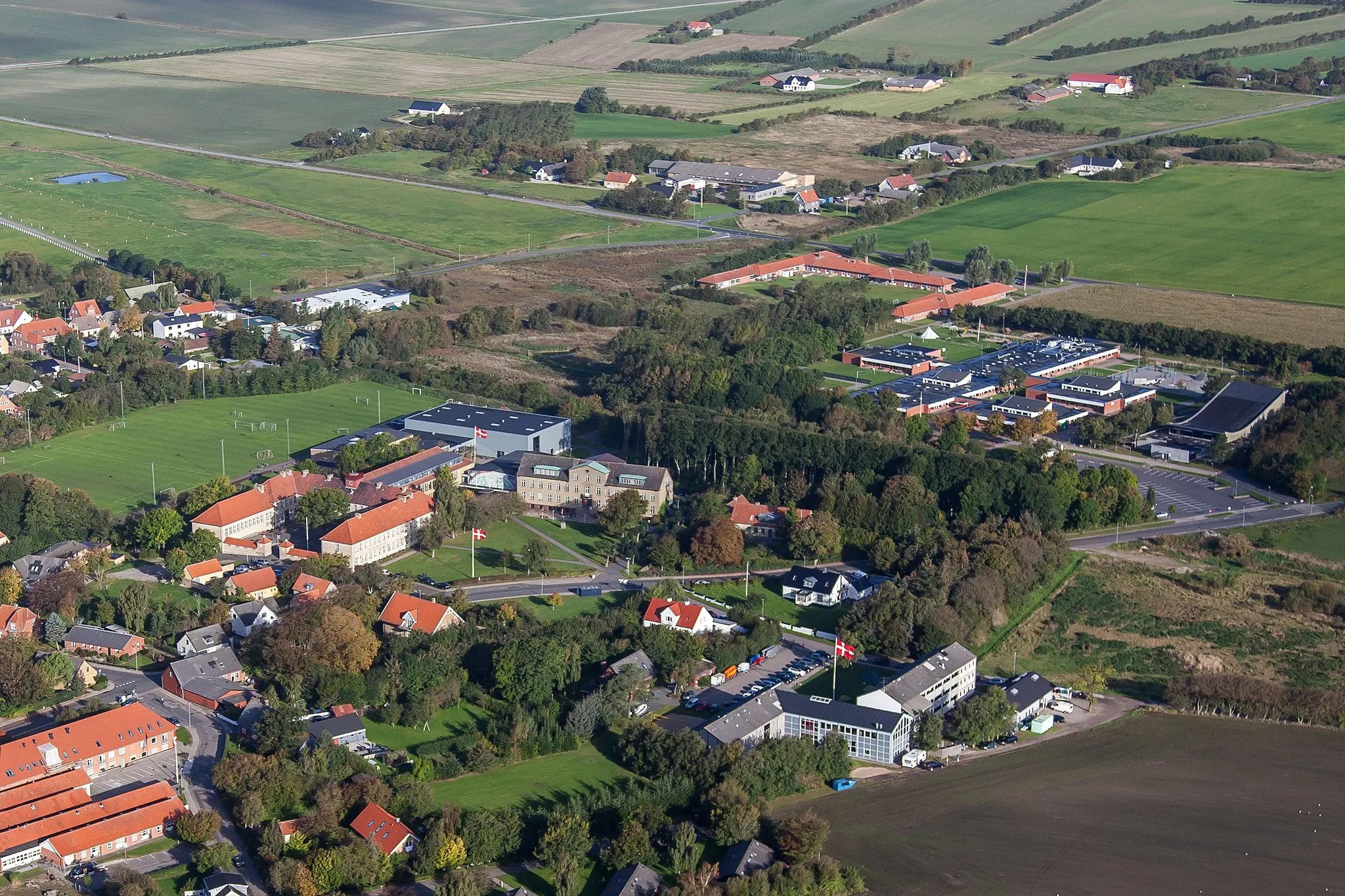 Photo showing: Luftfoto af Ranum Efterskole College