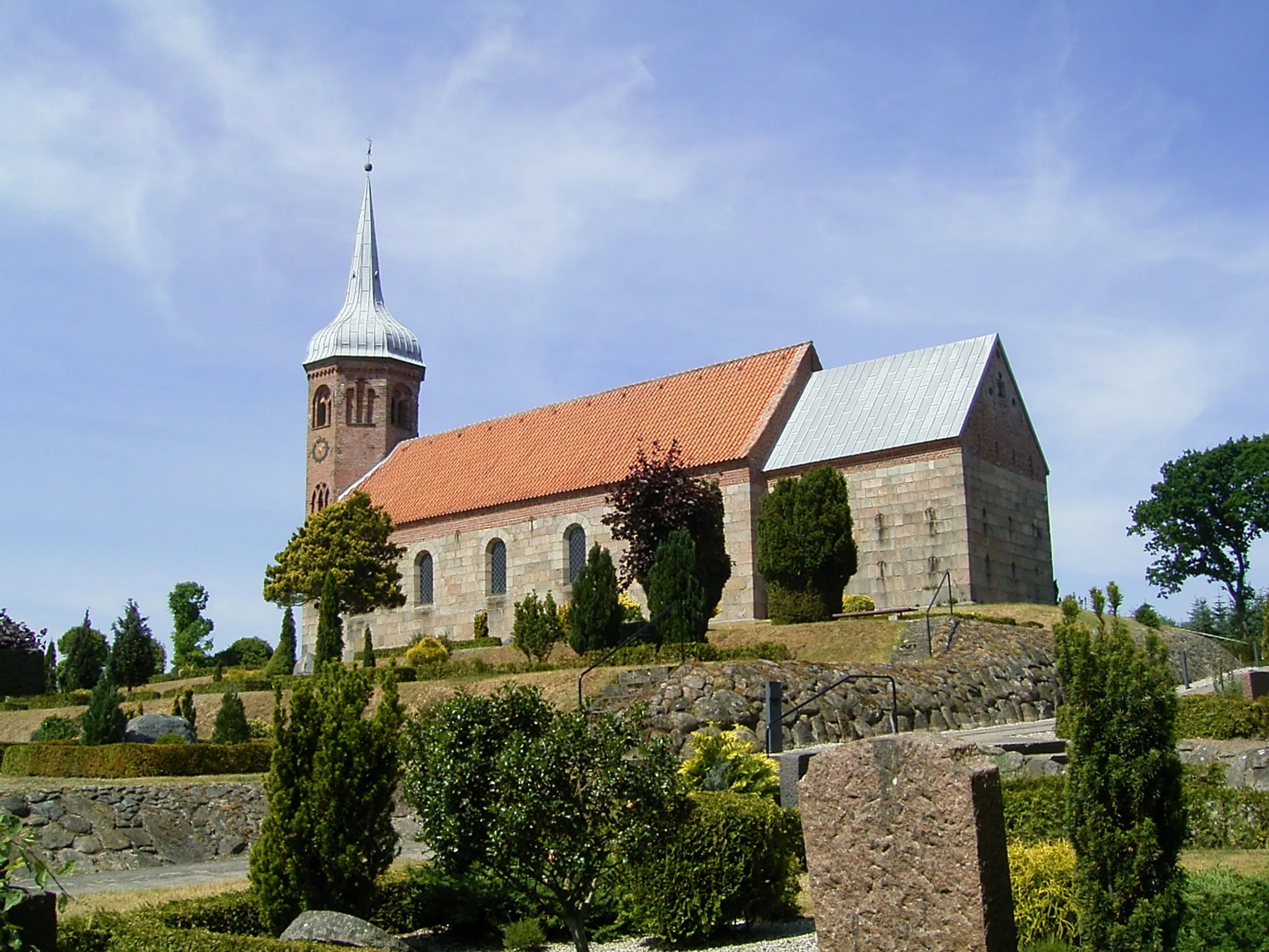 Photo showing: Astrup Kirke, Søvej 3, Astrup 9510 Arden, Mariagerfjord Kommune, Denmark