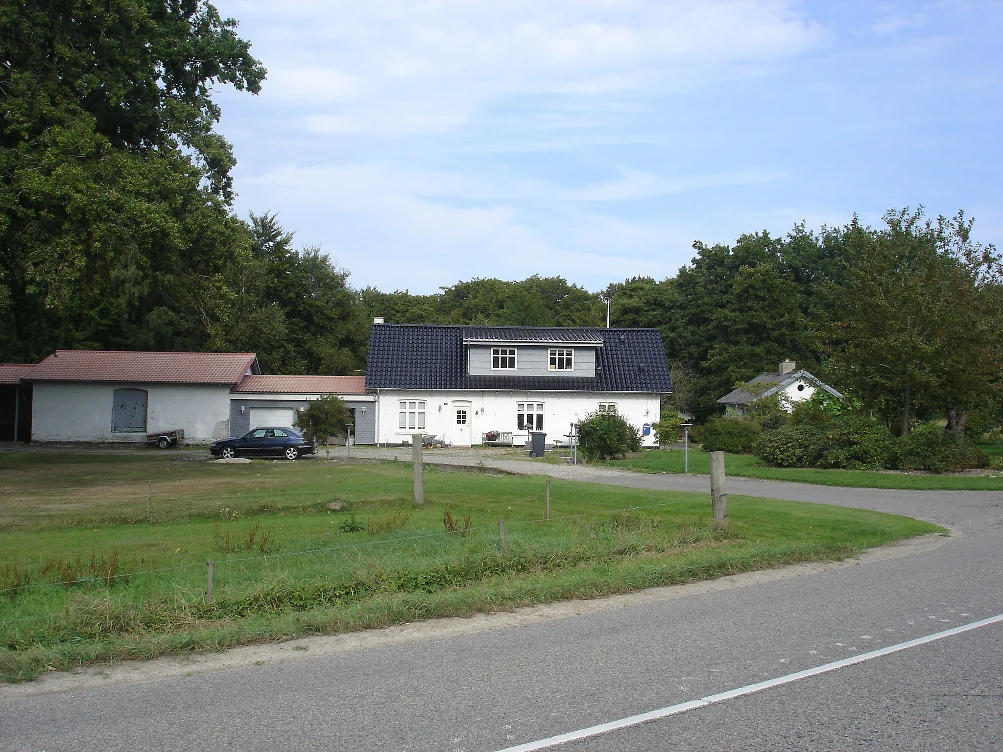 Photo showing: Solbjerg Station fra vejsiden