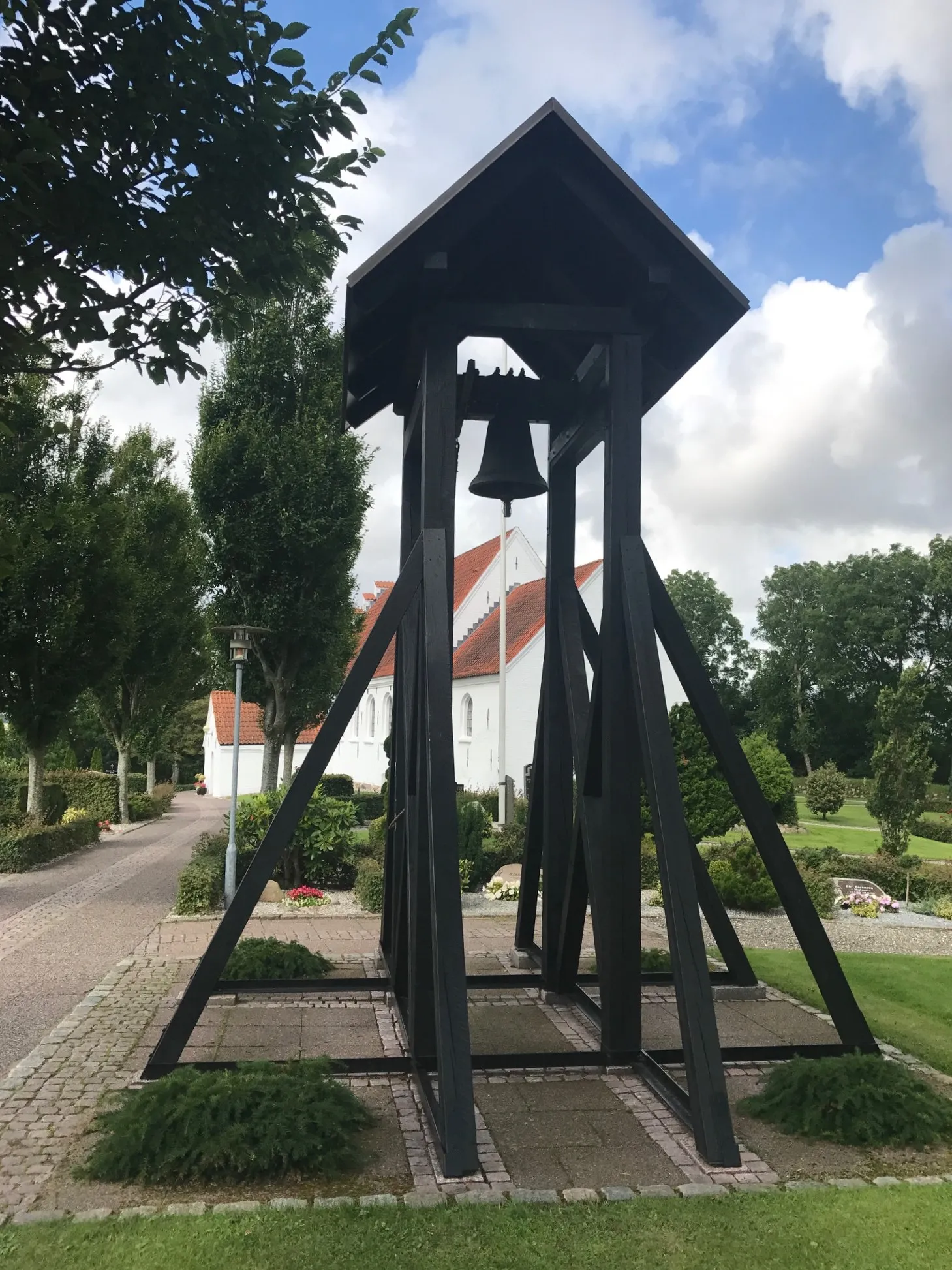 Photo showing: Campanario de la iglesia de Understed junto a Frederikshavn (Dinamarca)