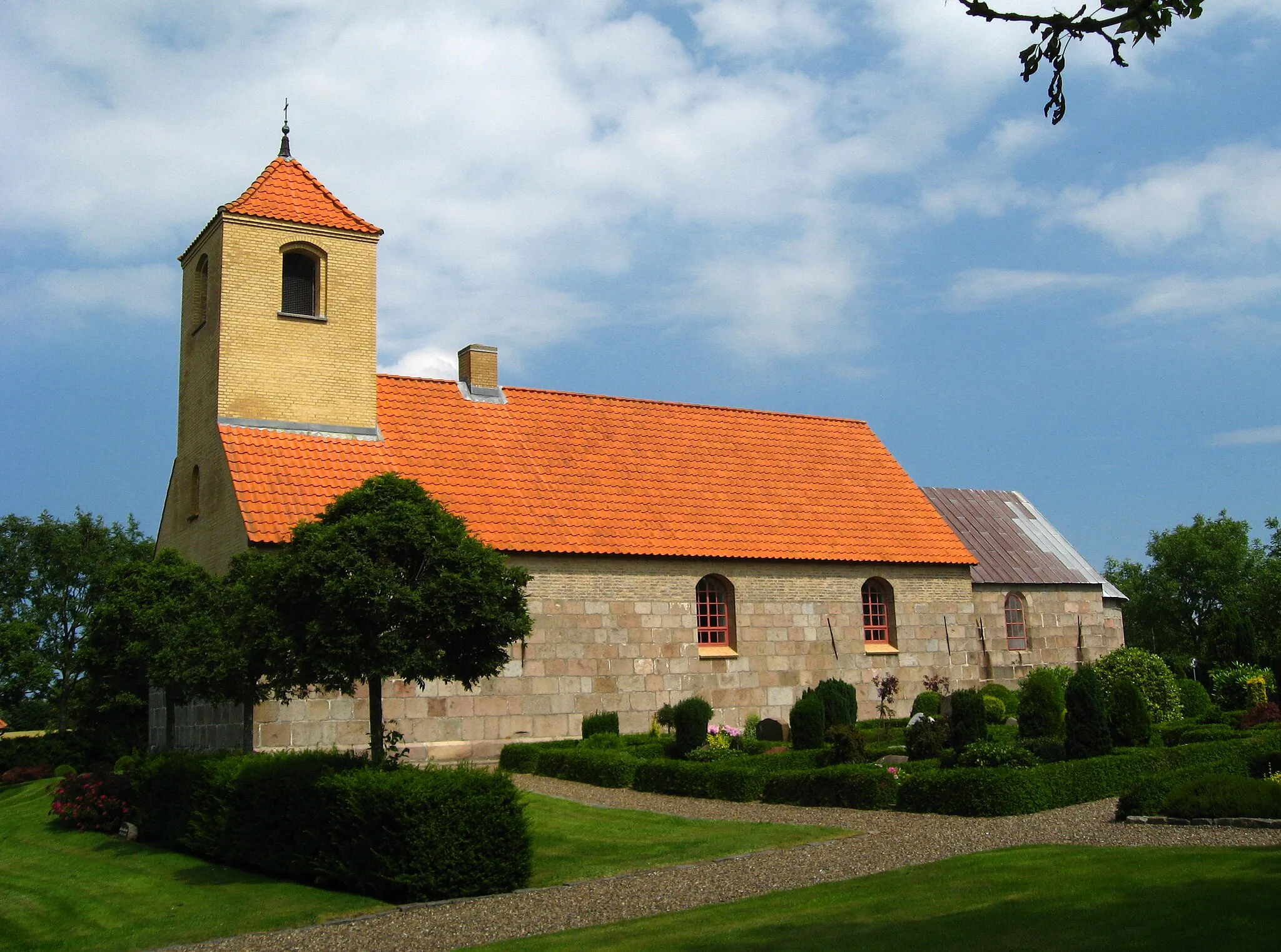 Photo showing: The church in Skraem, Northern Denmark