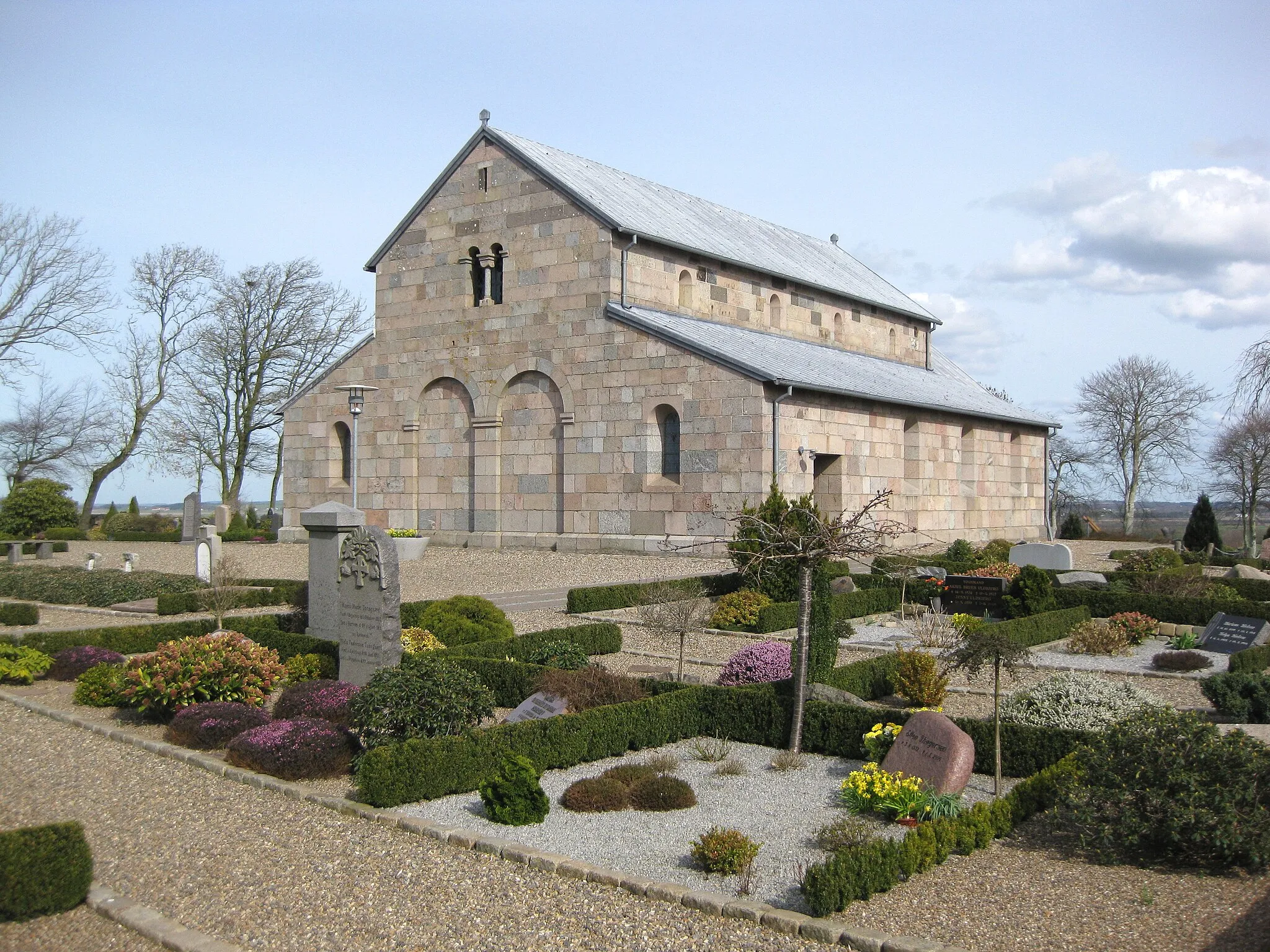 Photo showing: The church "Skarp Salling Kirke" located near the small town "Løgstør" in North Jutland, Denmark.