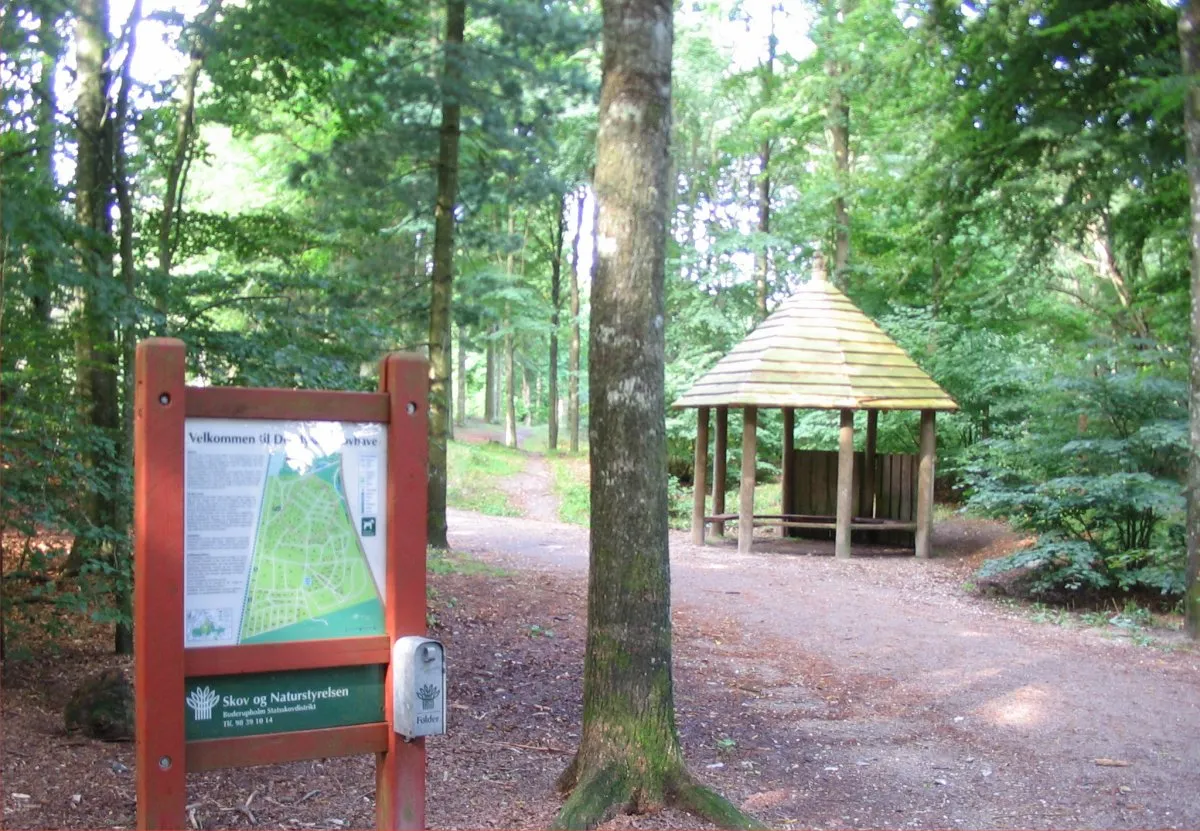 Photo showing: Entrance to Den Jyske Skovhave, Denmark