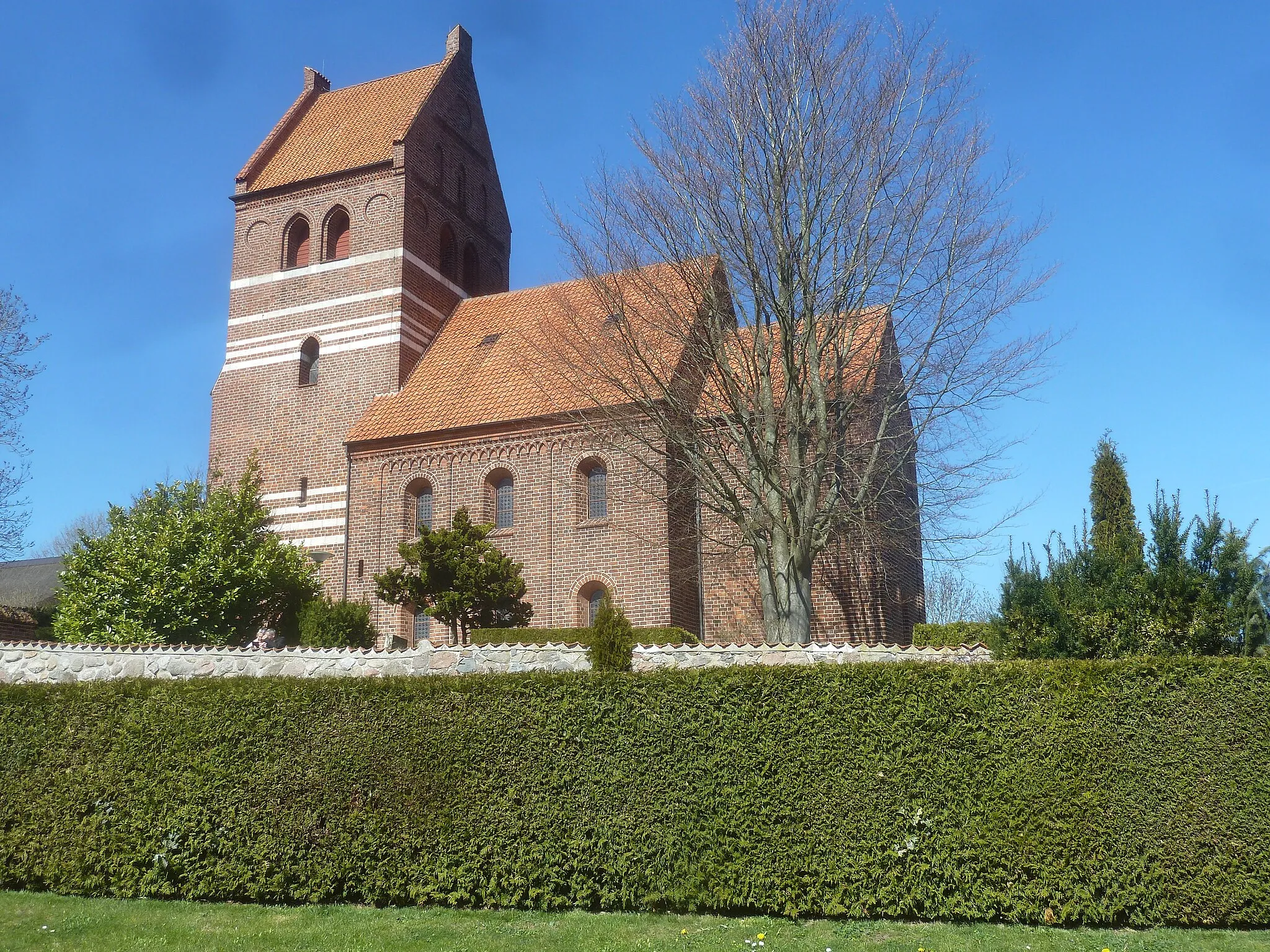 Photo showing: Ledøje Kirke, Ledøje, Denmark